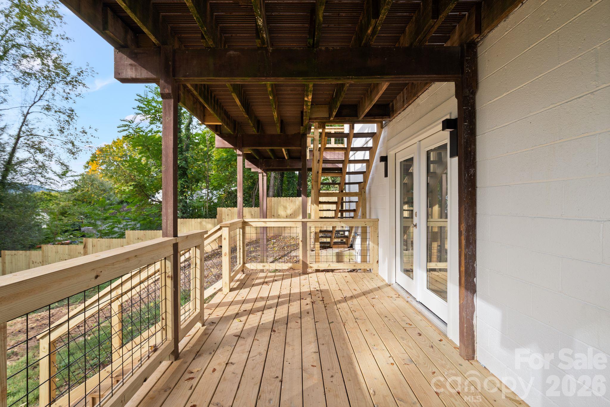 80 Clarendon Road Property Photo 29
