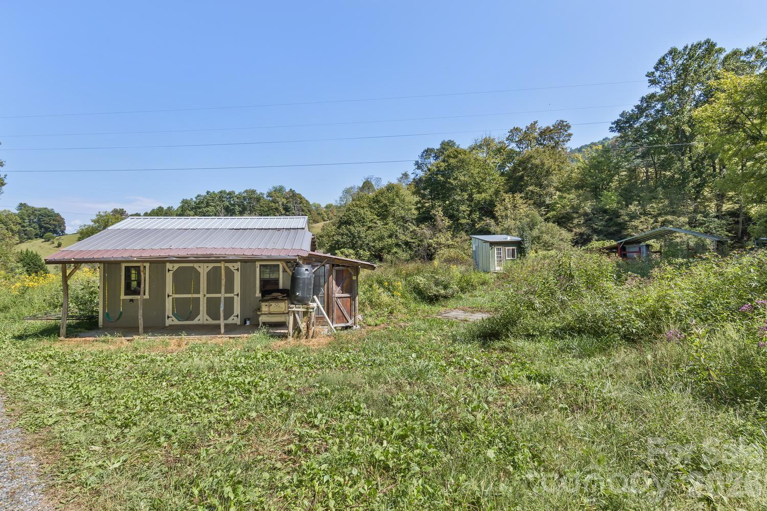 224a Allen Drive Property Photo 7