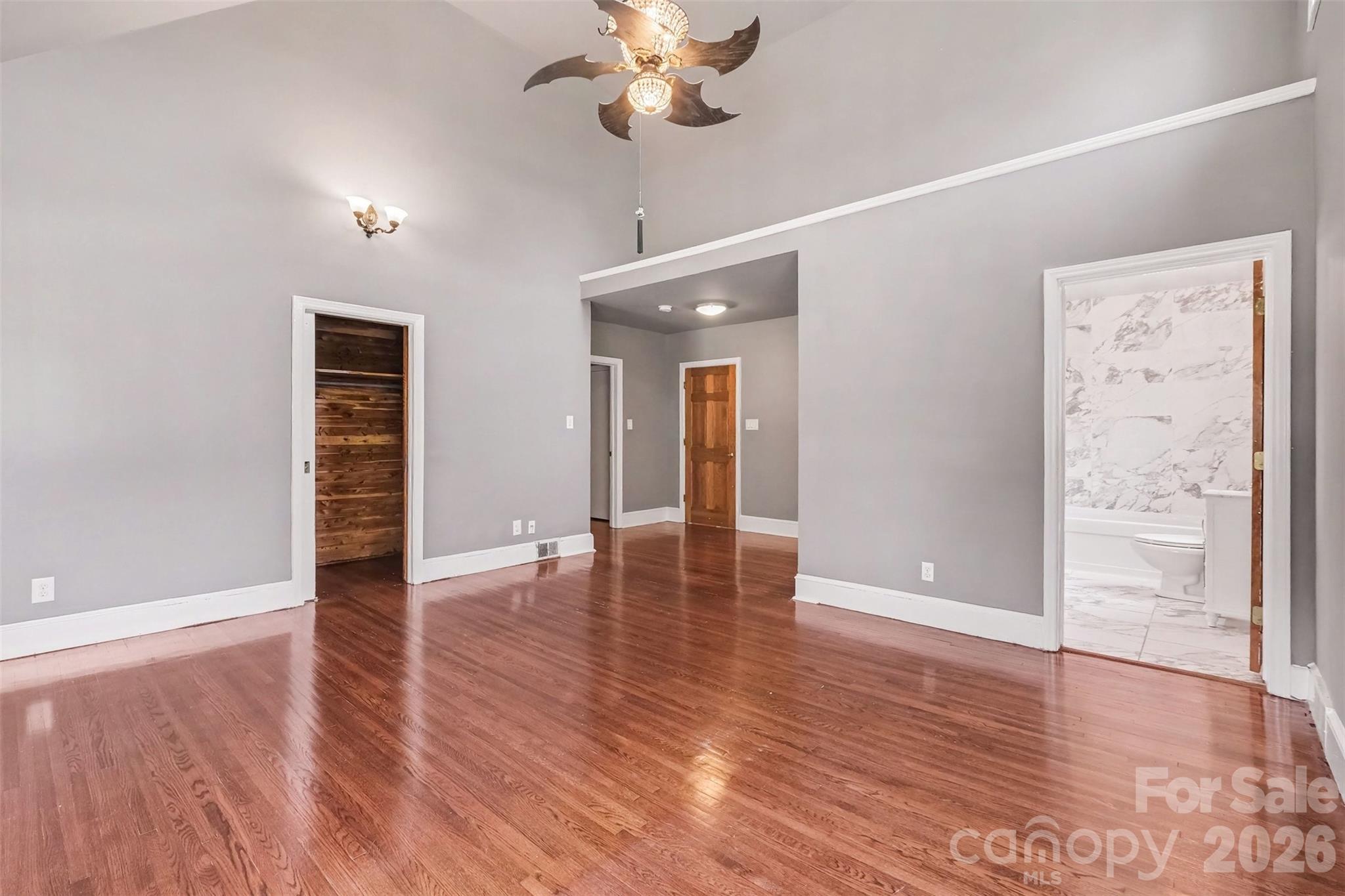 5914 Hanna Court Property Photo 26