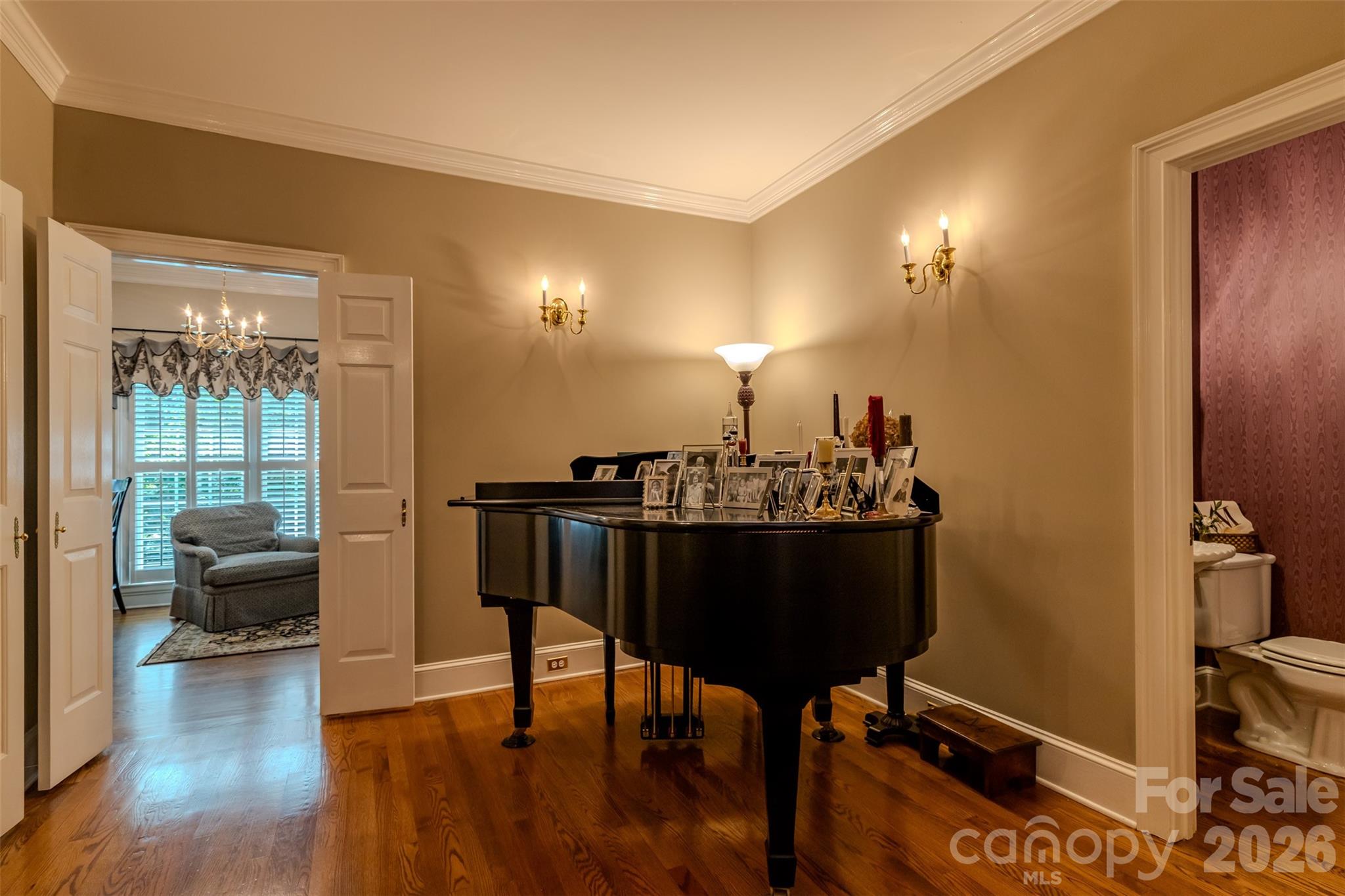 504 Downing Drive Property Photo 15