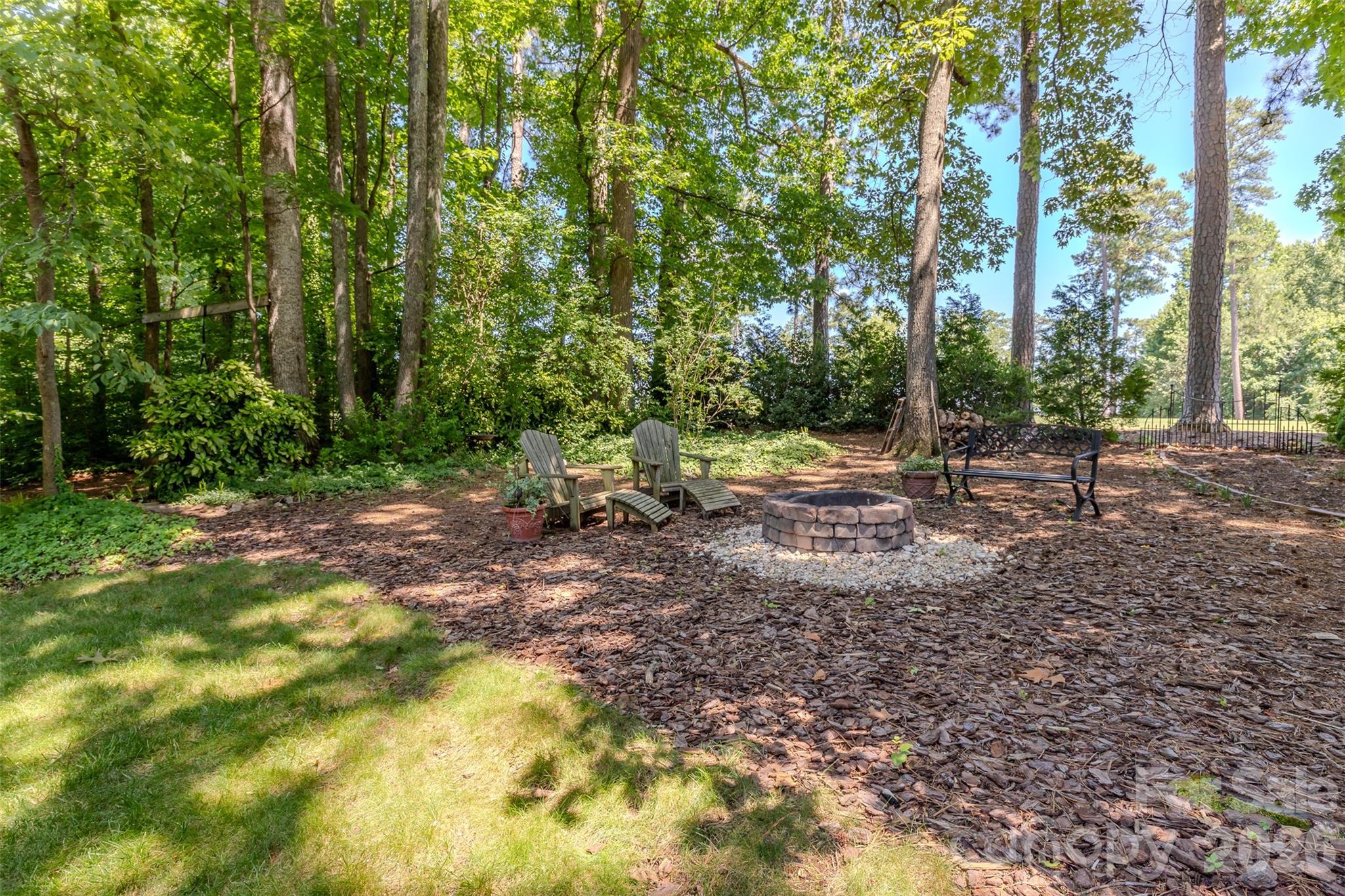 504 Downing Drive Property Photo 39