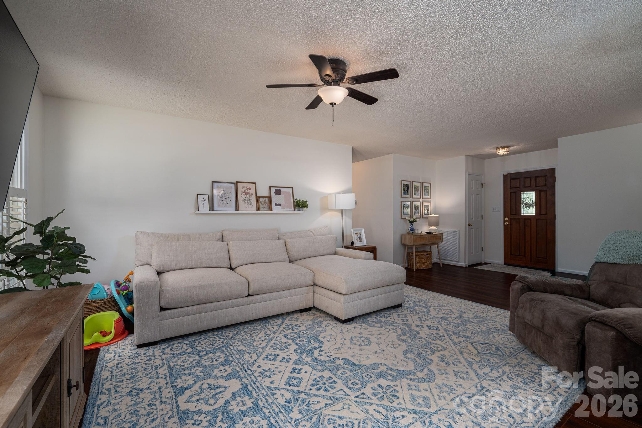 2610 Prince Drive Property Photo 6