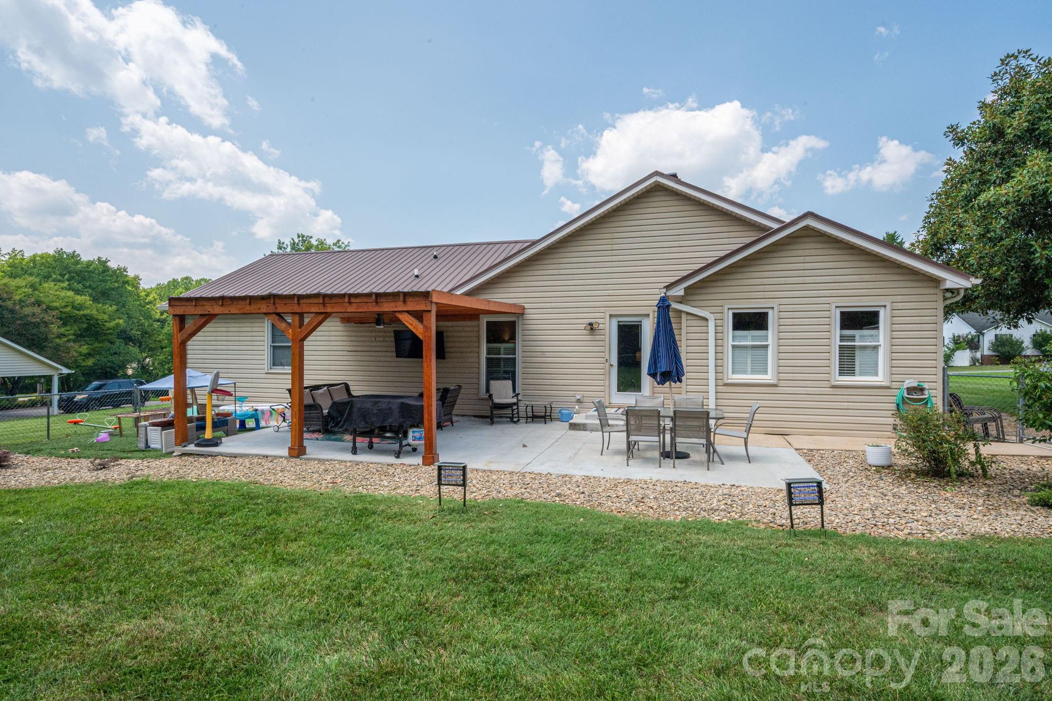 2610 Prince Drive Property Photo 22