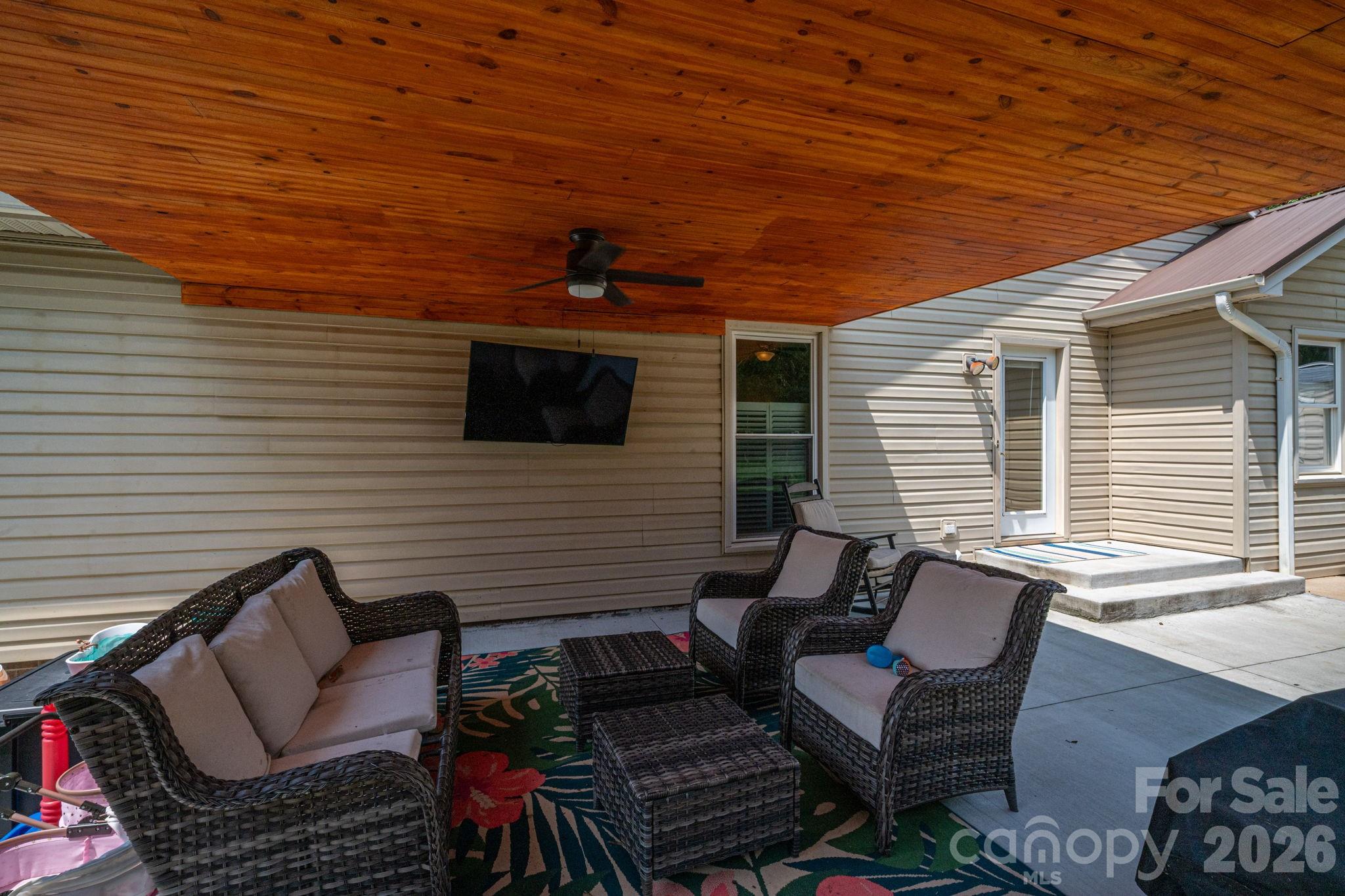 2610 Prince Drive Property Photo 25