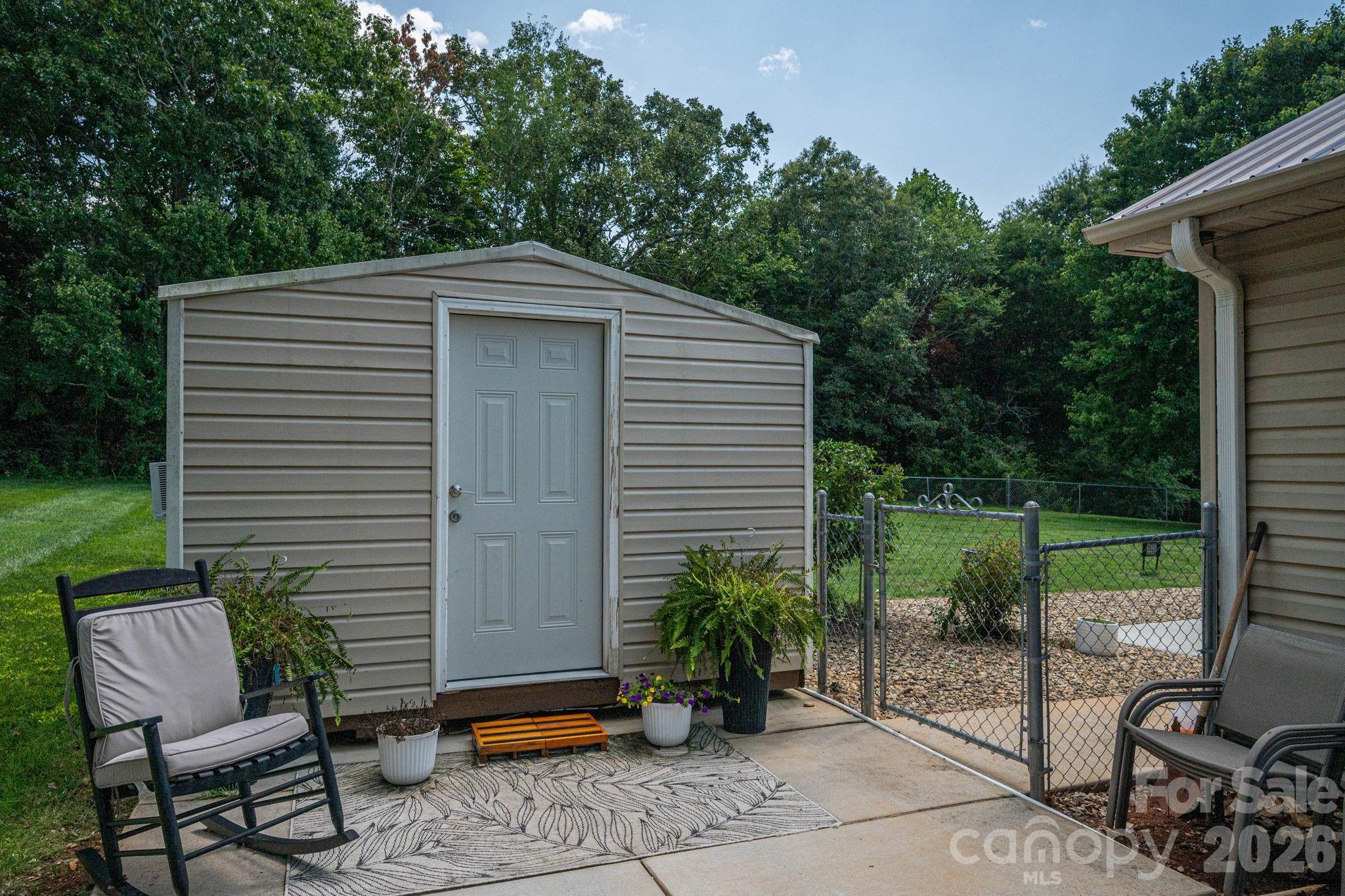 2610 Prince Drive Property Photo 30