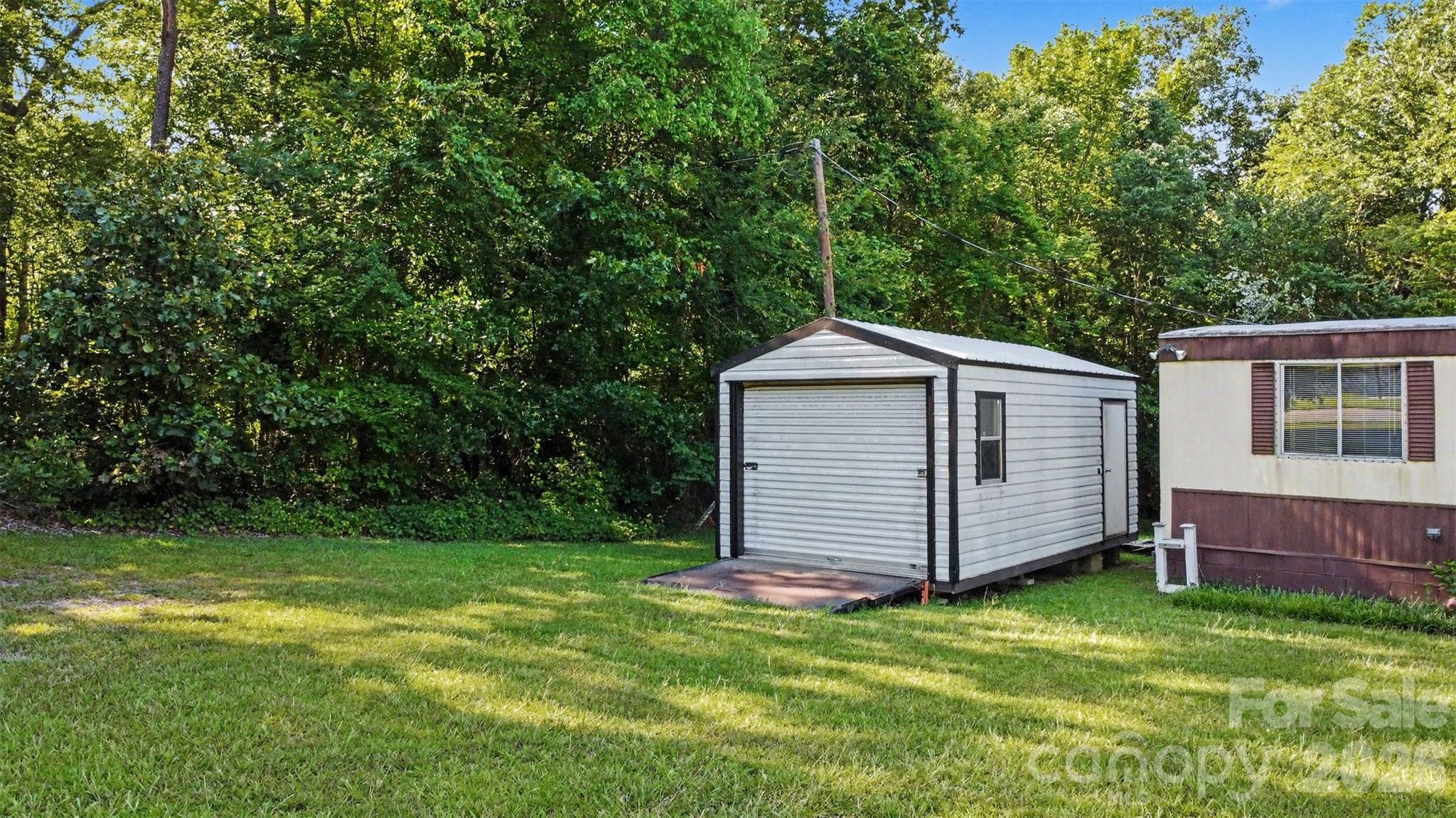 2156 John Everall Road Property Photo 5