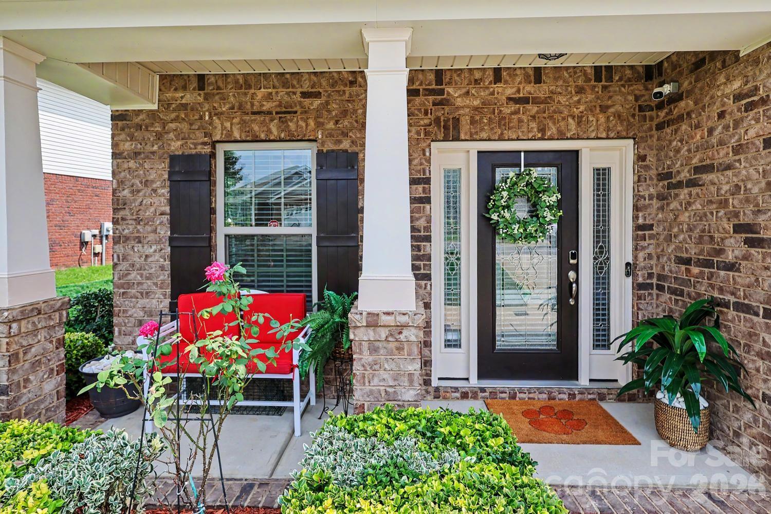 14706 Vaughan Drive Property Photo 4