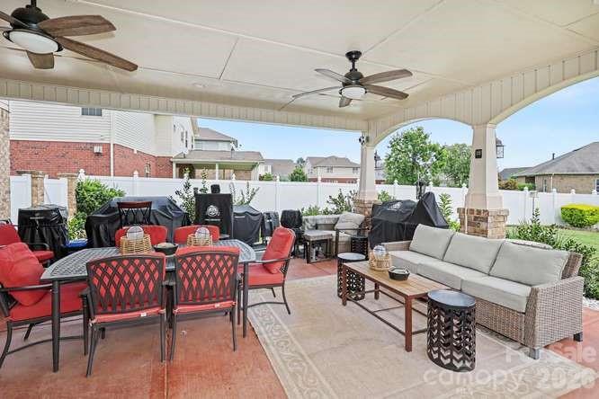 14706 Vaughan Drive Property Photo 29