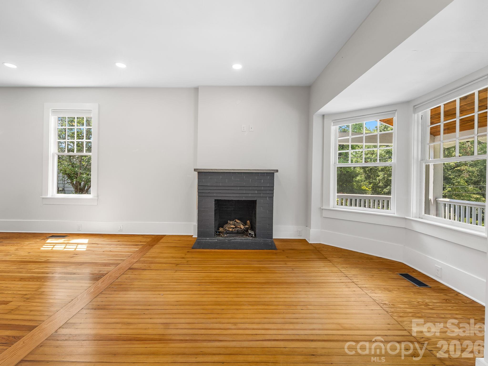 143 Broadway Avenue Property Photo 9