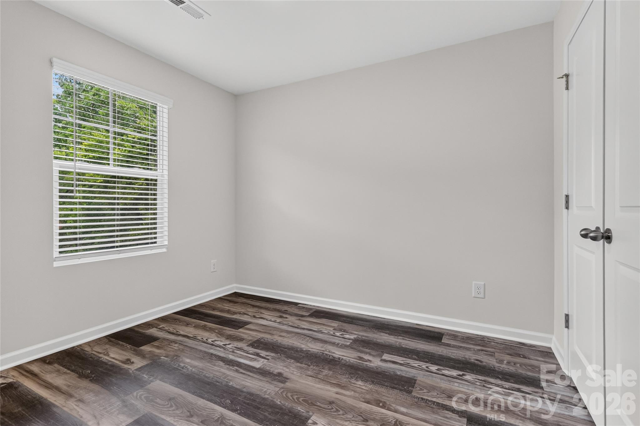 124 Fosters Glen Place Property Photo 16