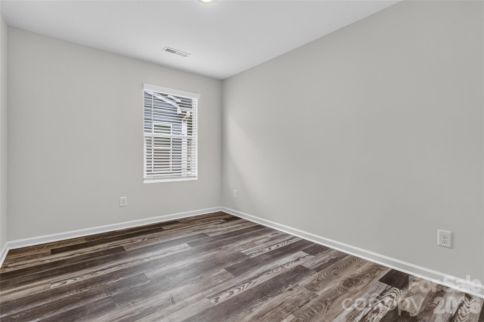 124 Fosters Glen Place Property Photo 17