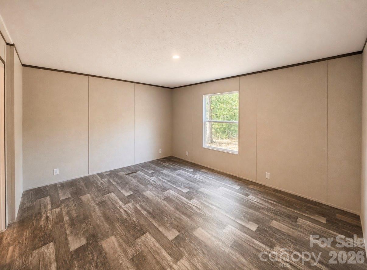 5932 Shirley Road Property Photo 11