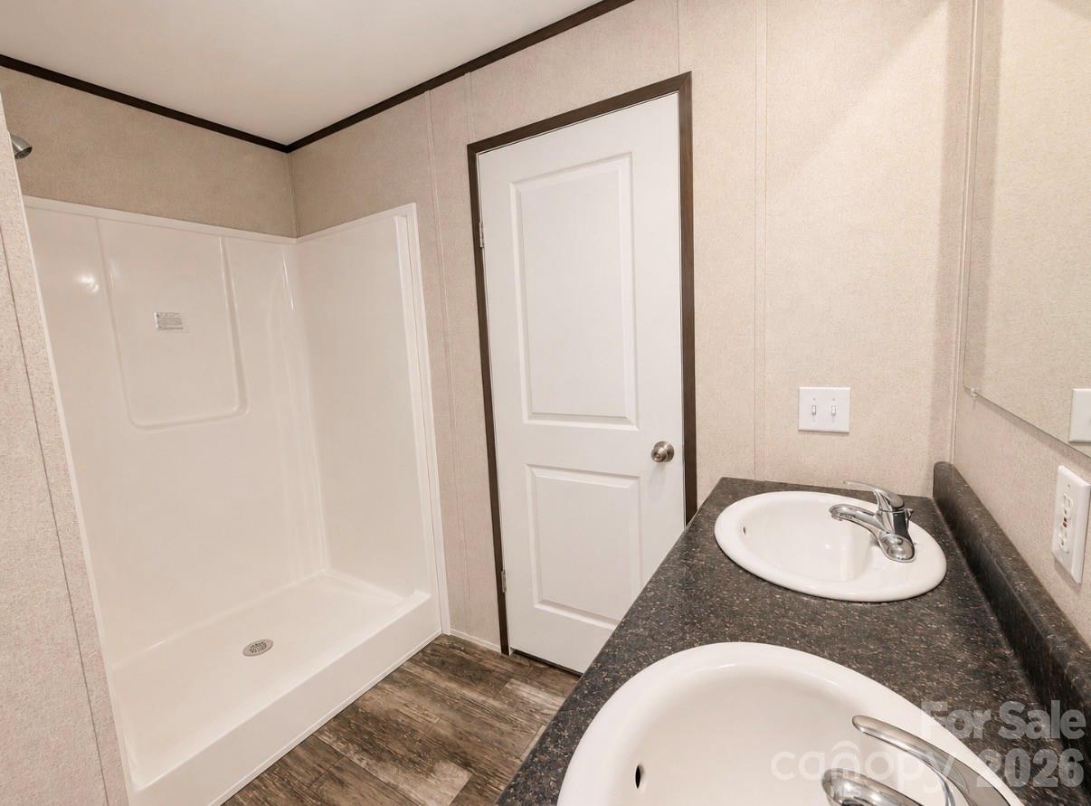 5932 Shirley Road Property Photo 14