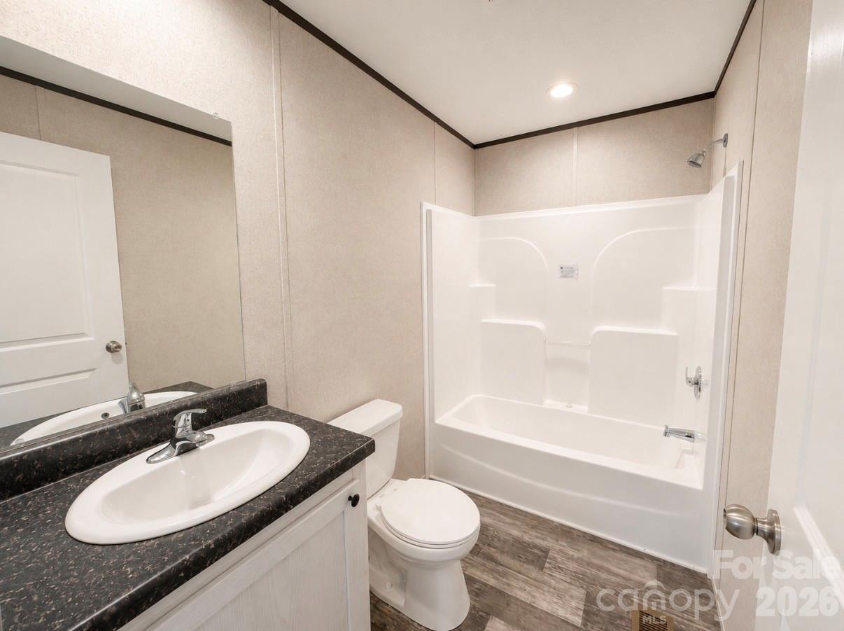 5932 Shirley Road Property Photo 17