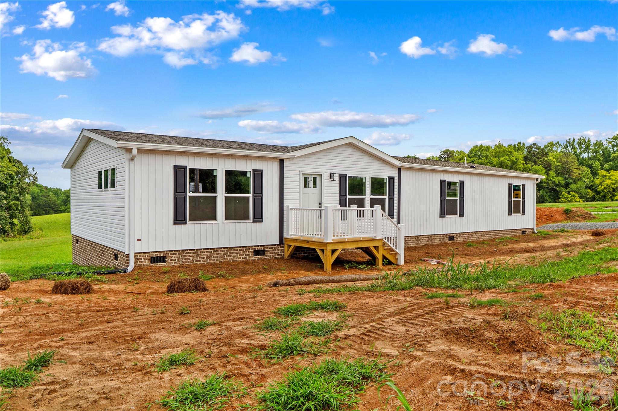 532 Eagle Mills Road Property Photo 1