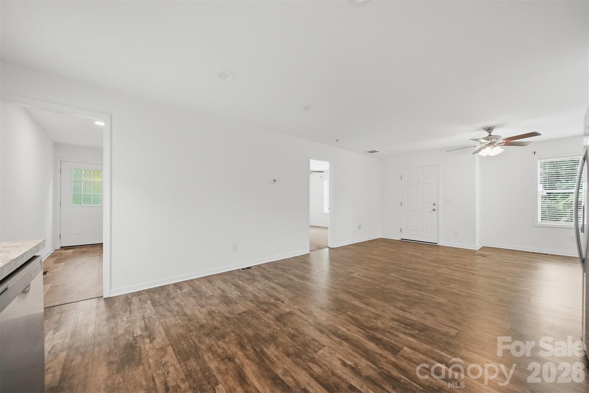 117 Falls Street Property Photo 11