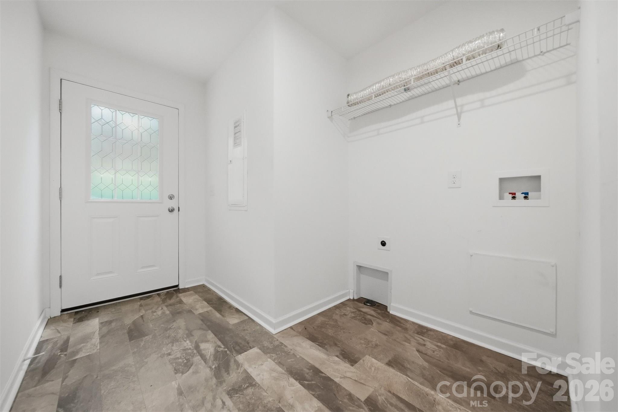 117 Falls Street Property Photo 20