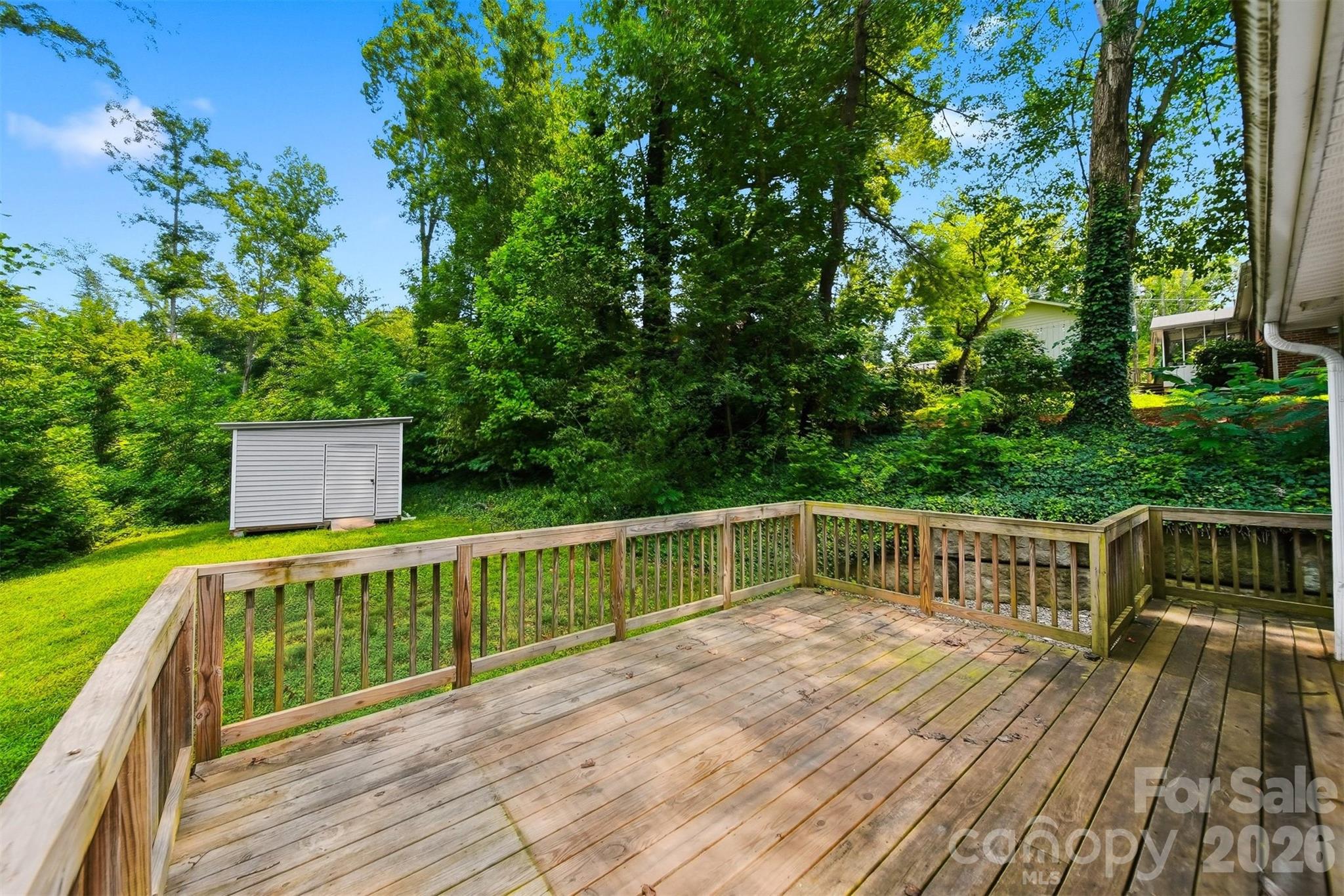 117 Falls Street Property Photo 21