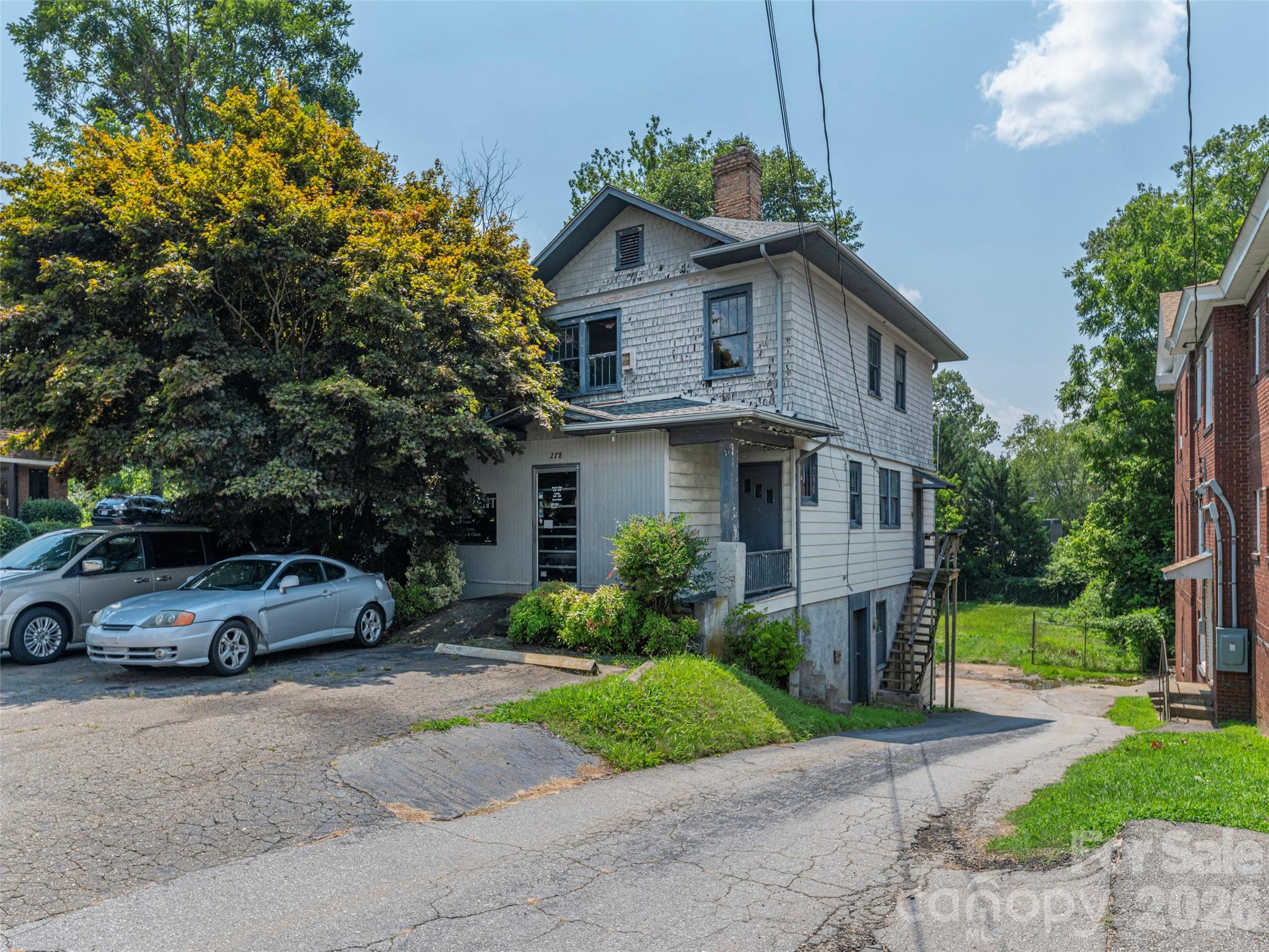 278 Merrimon Avenue Property Photo 1