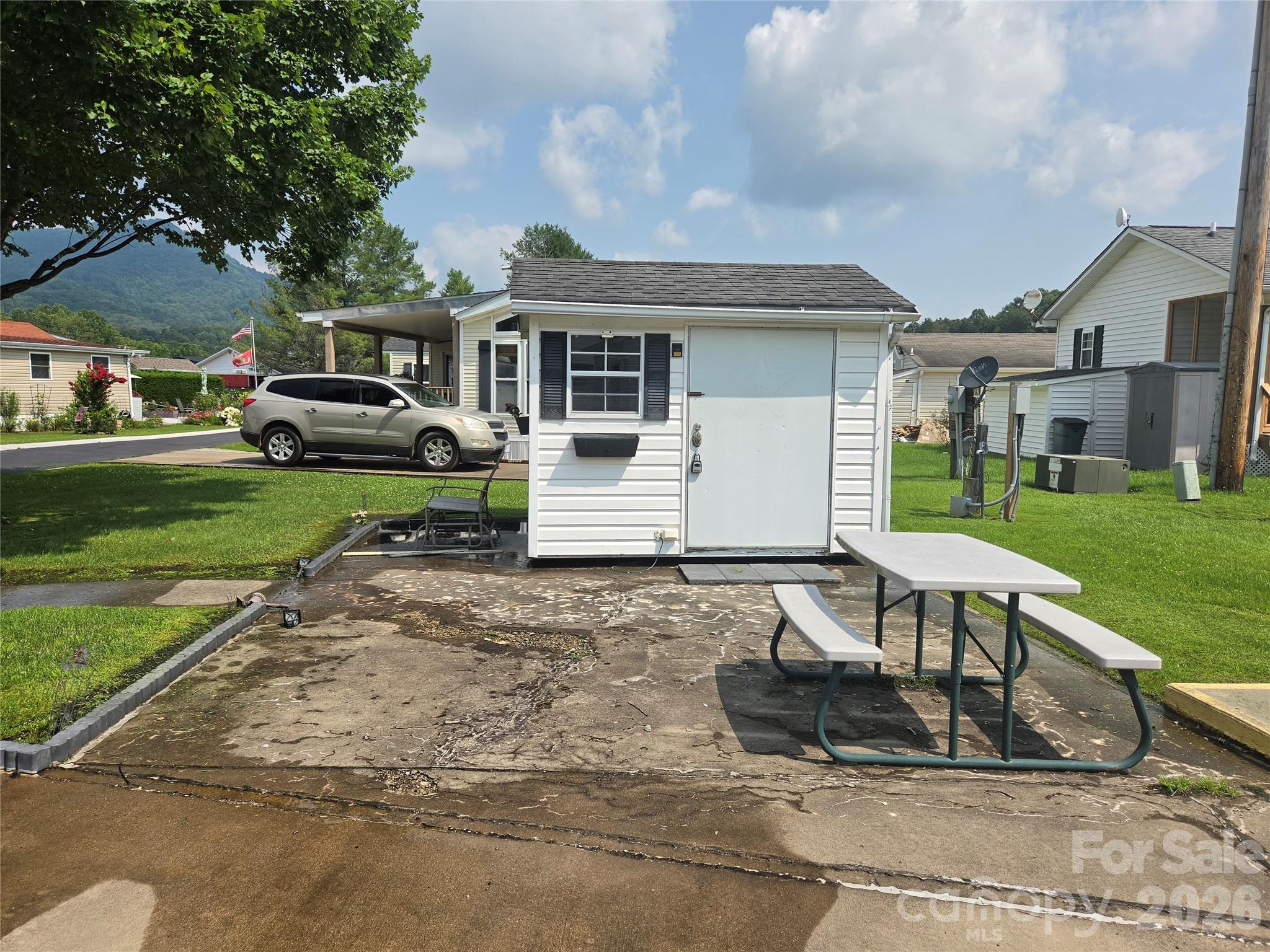 39 Polka Lane Property Photo 4