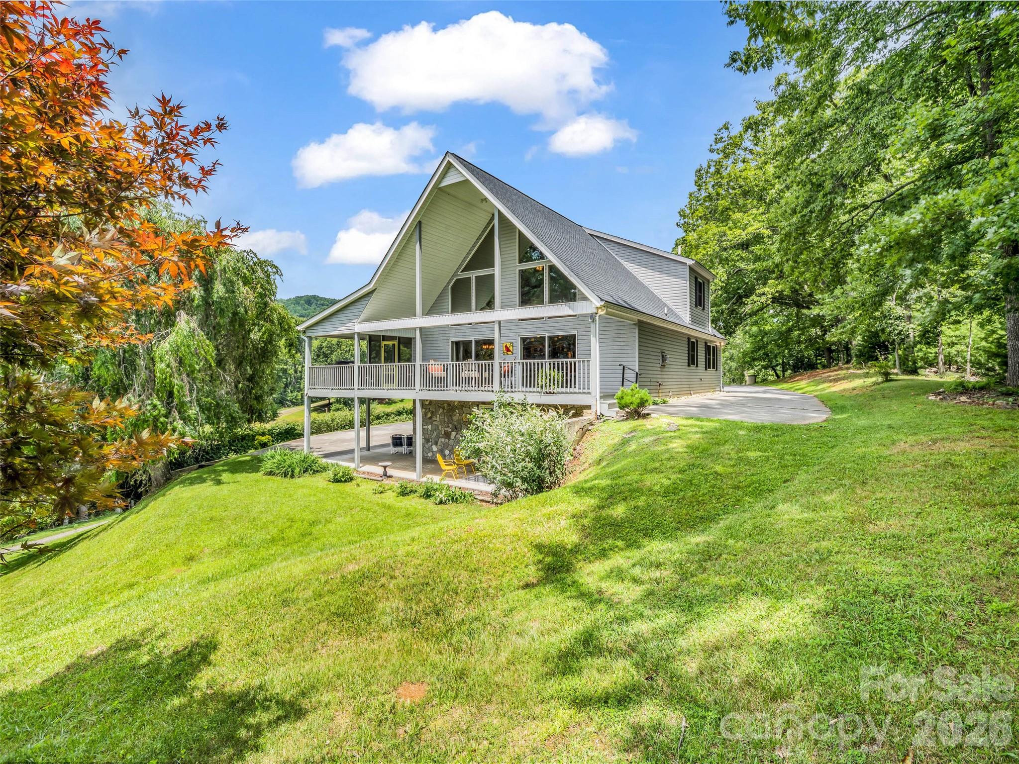 450 Windom Cove Property Photo 3