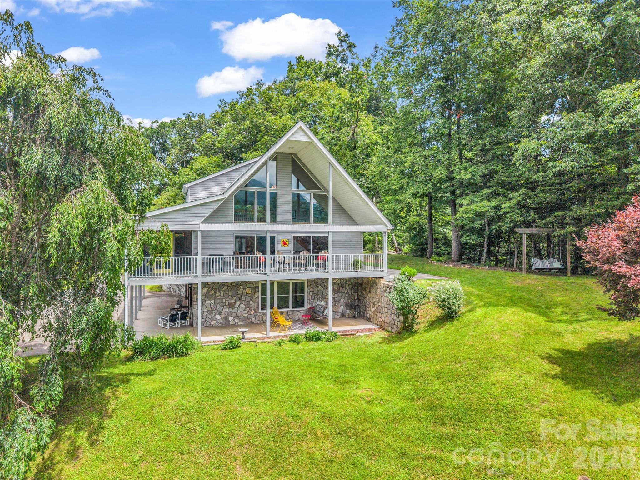 450 Windom Cove Property Photo 6