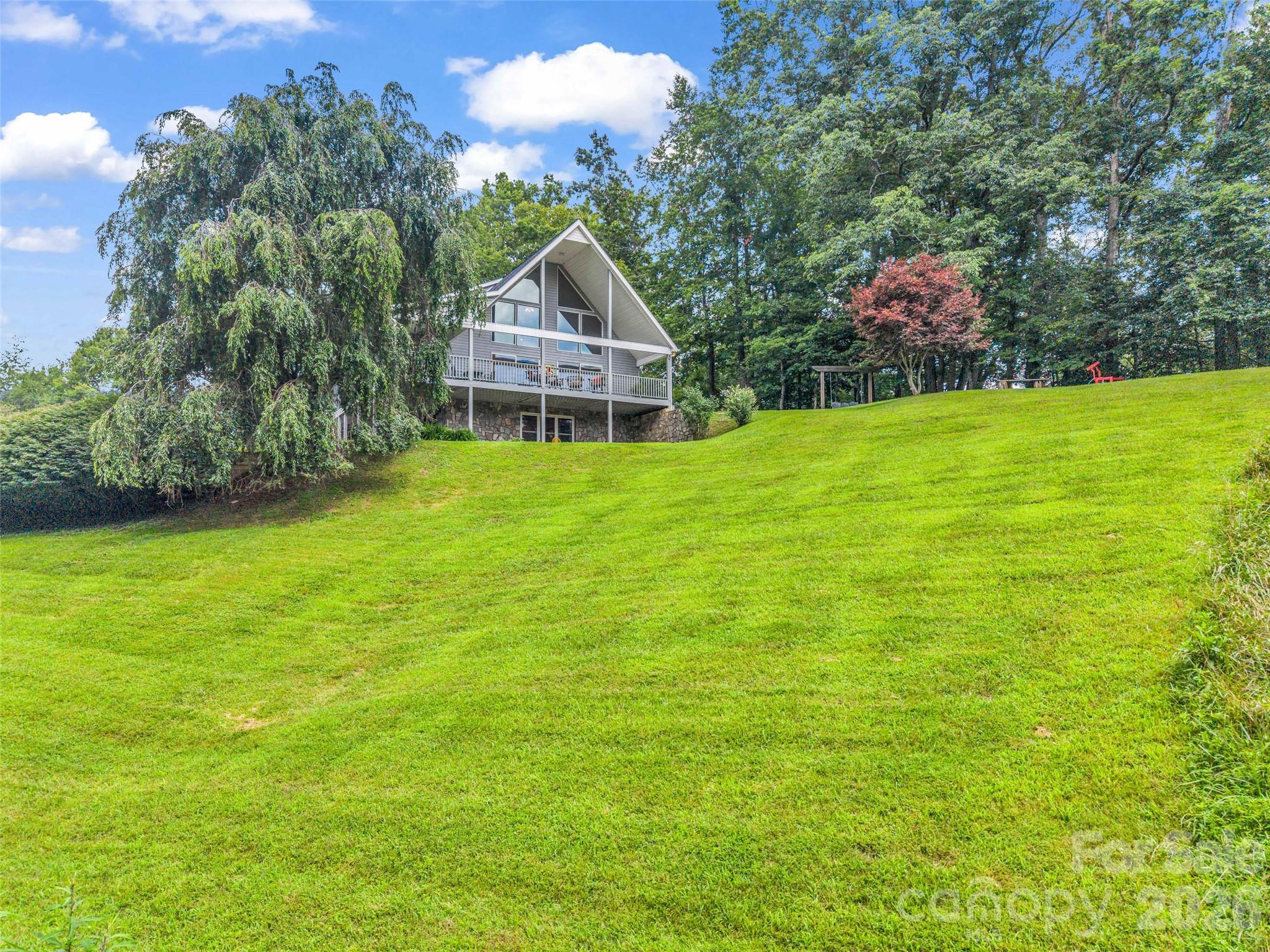 450 Windom Cove Property Photo 8