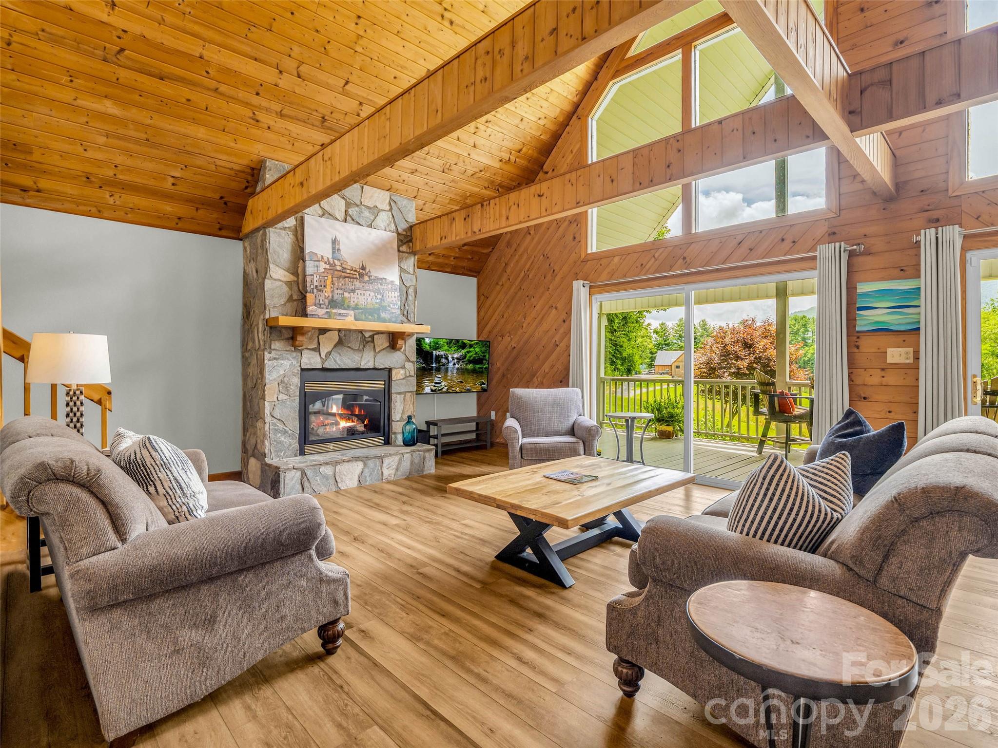 450 Windom Cove Property Photo 10