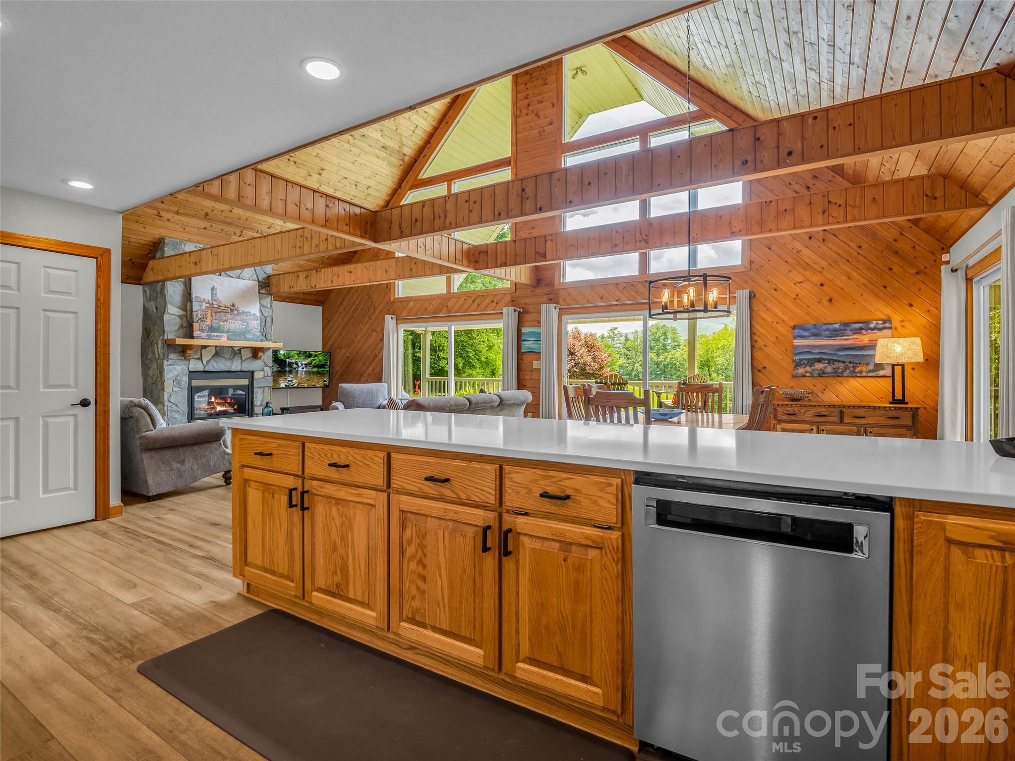 450 Windom Cove Property Photo 15