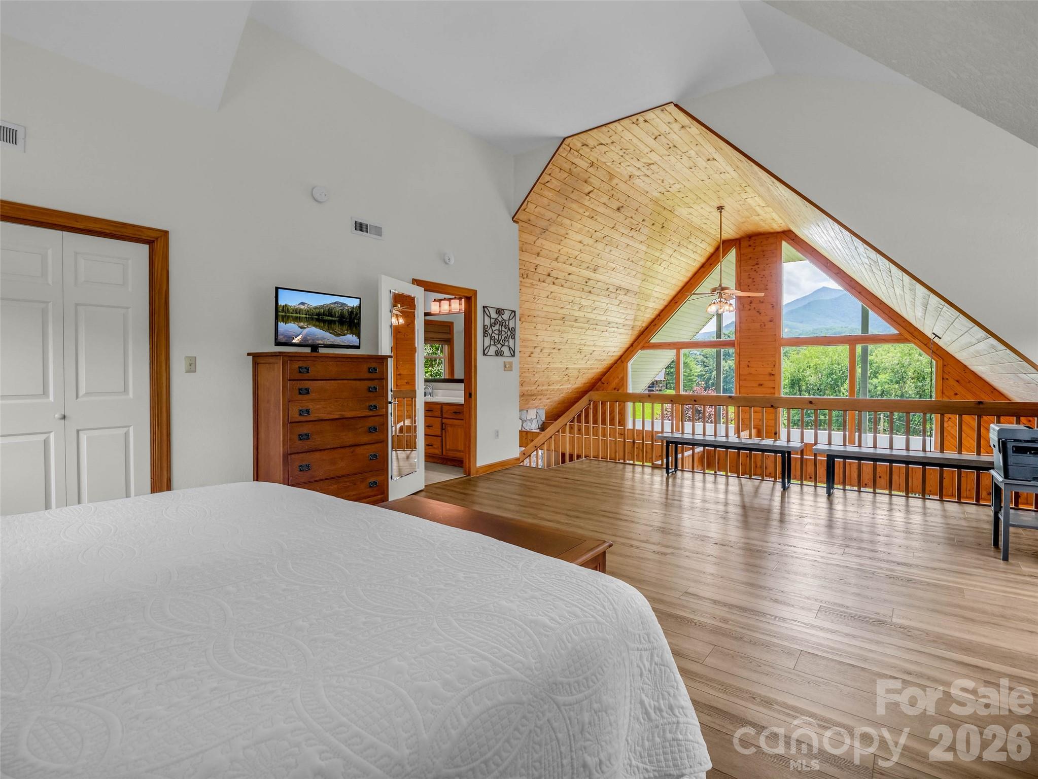 450 Windom Cove Property Photo 22