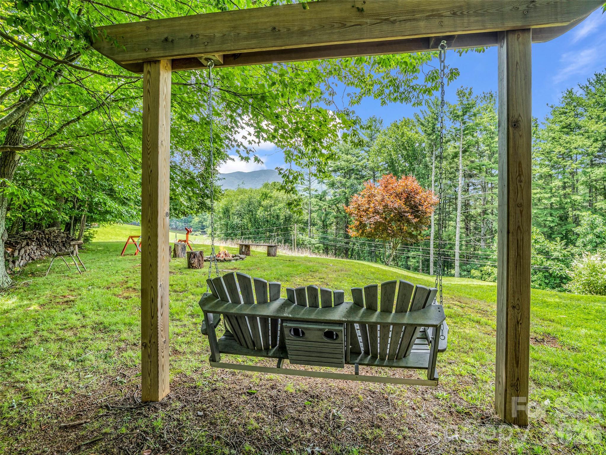 450 Windom Cove Property Photo 42