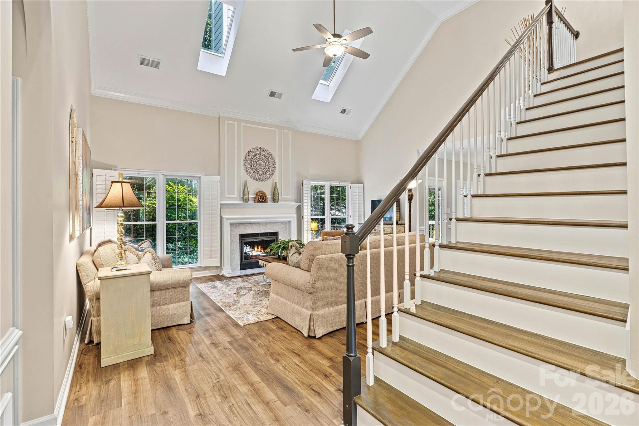 8810 Oakham Street Property Photo 5
