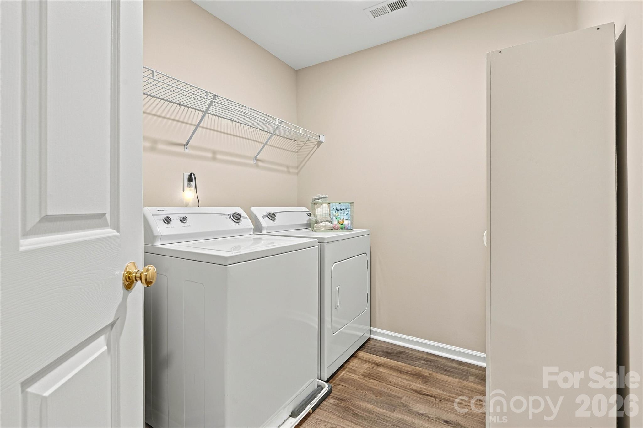 8810 Oakham Street Property Photo 31