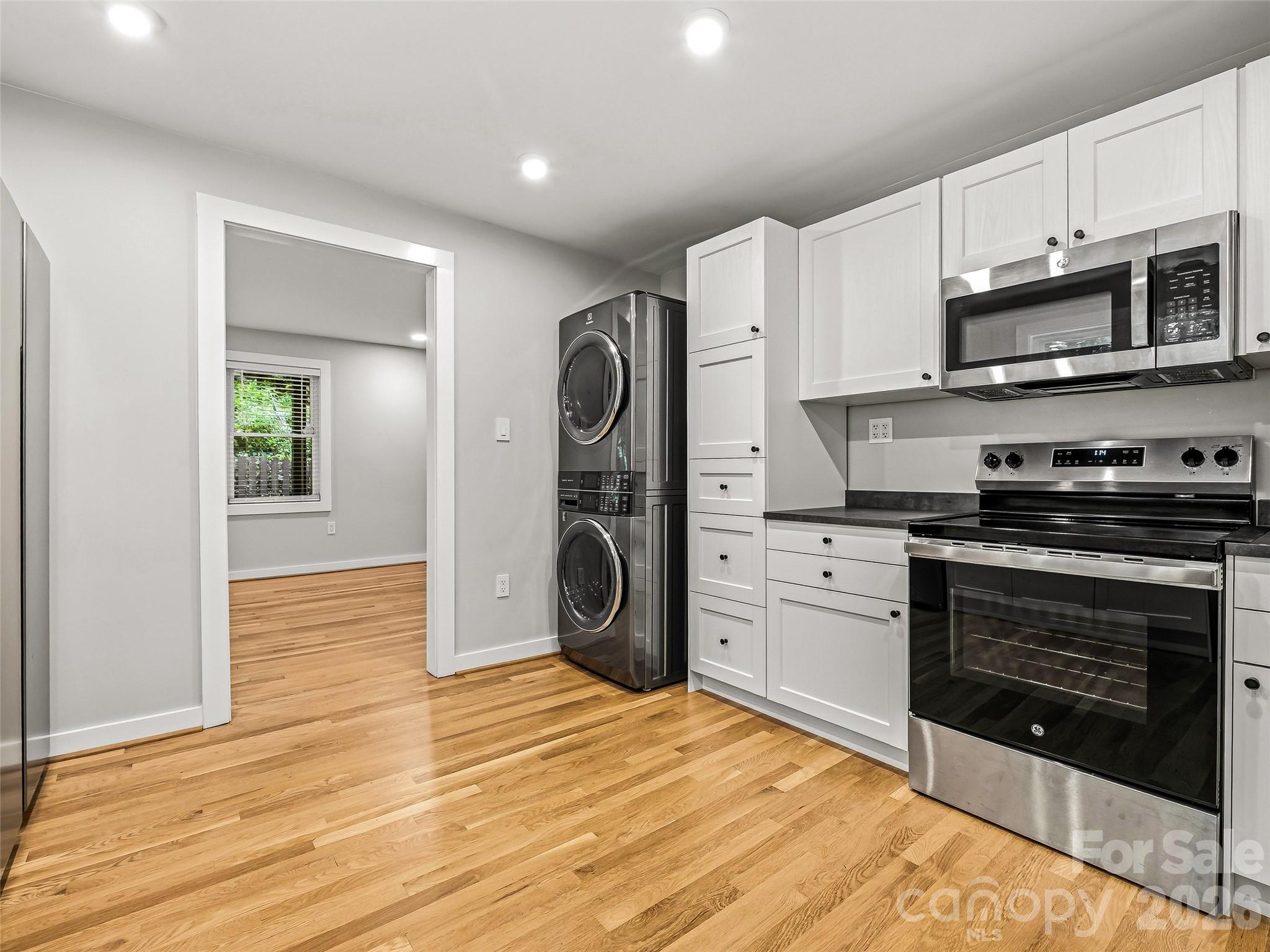 468 Governors View Road Property Photo 11