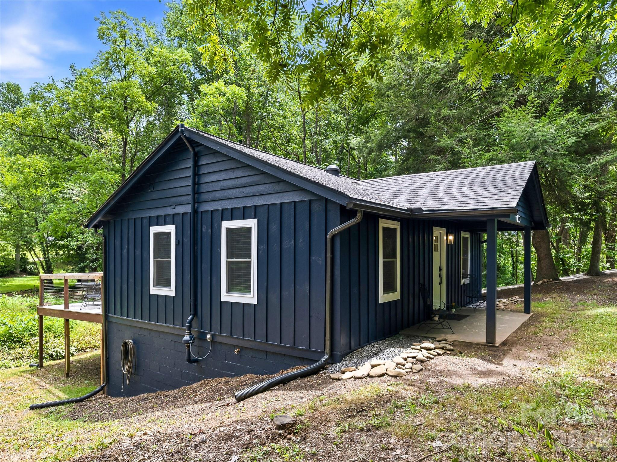 468 Governors View Road Property Photo 26