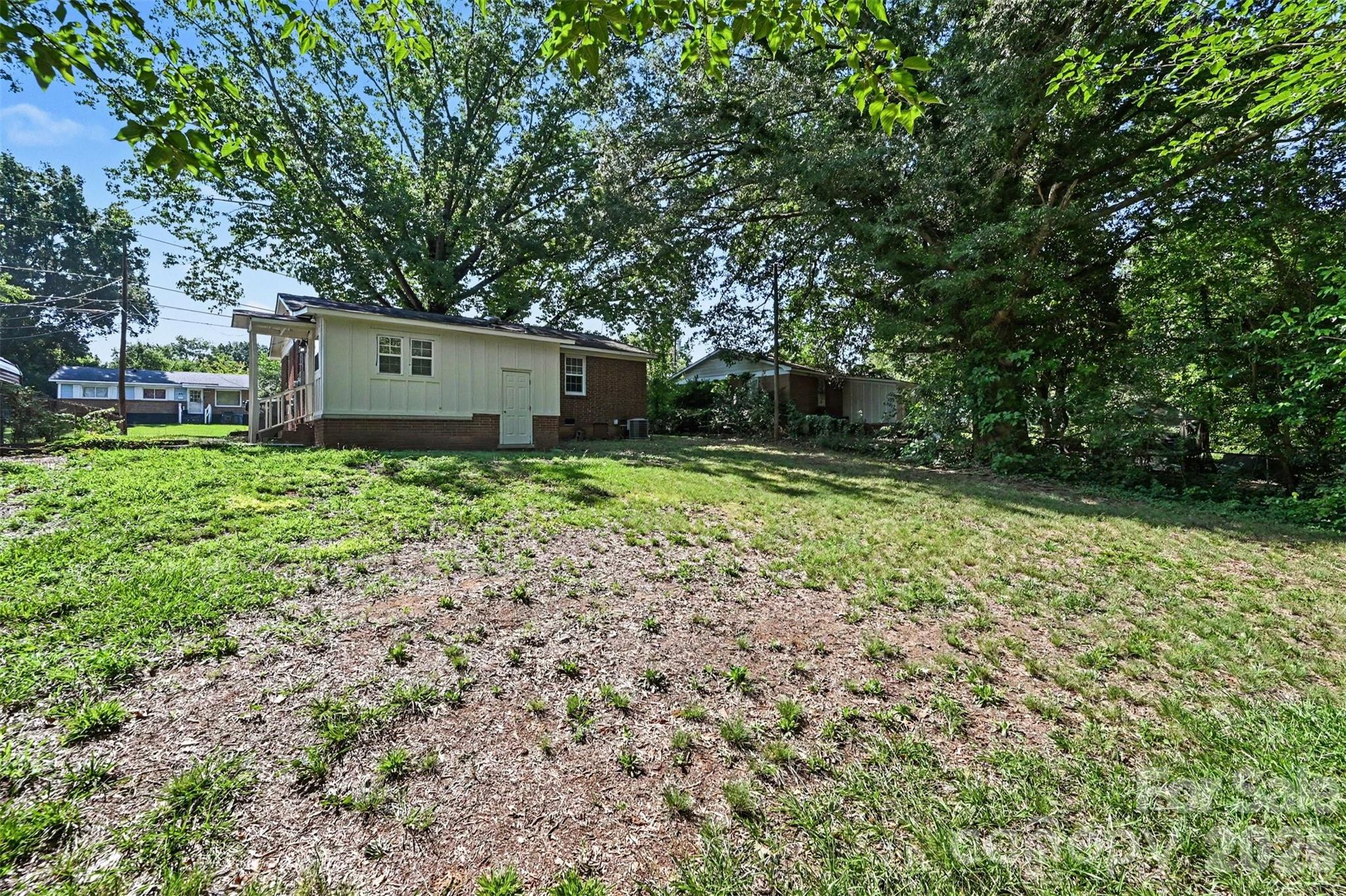 4421 Knollcrest Drive Property Photo 41