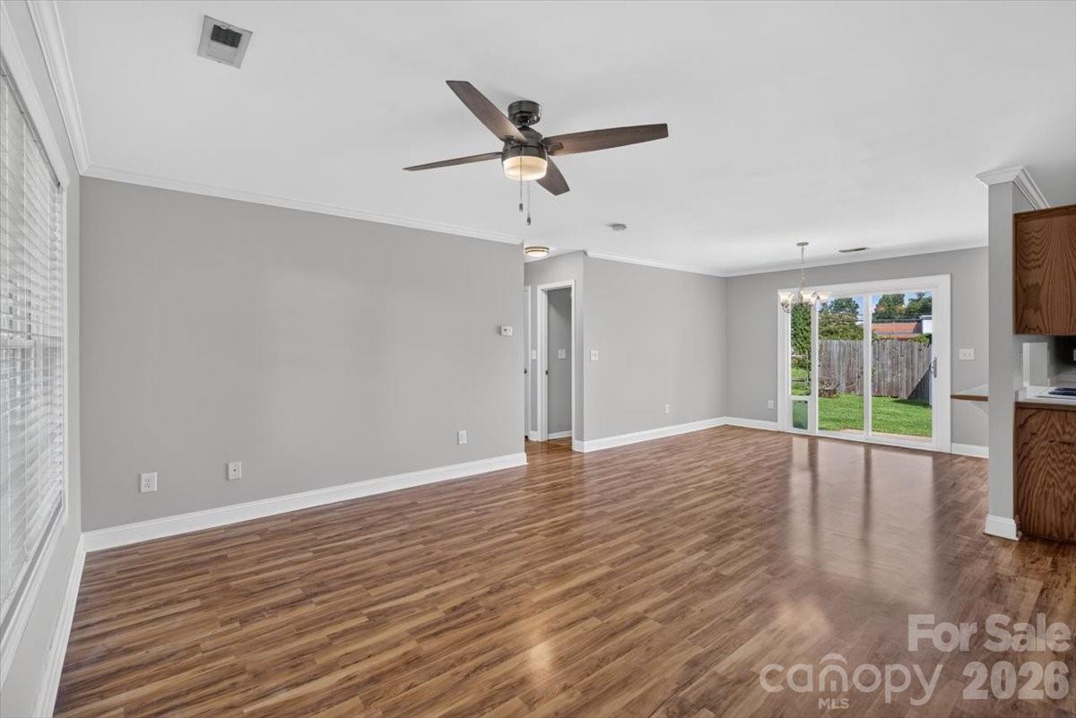 46 Linford Street Property Photo 7