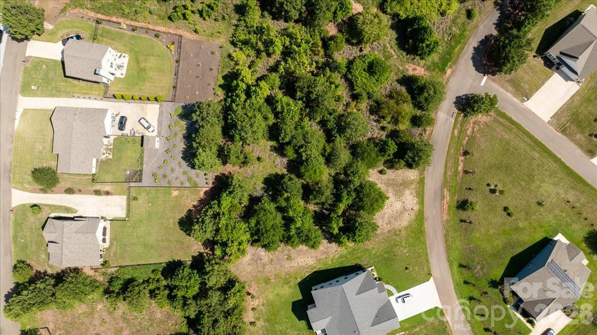 11222 Island View Lane Property Photo 3