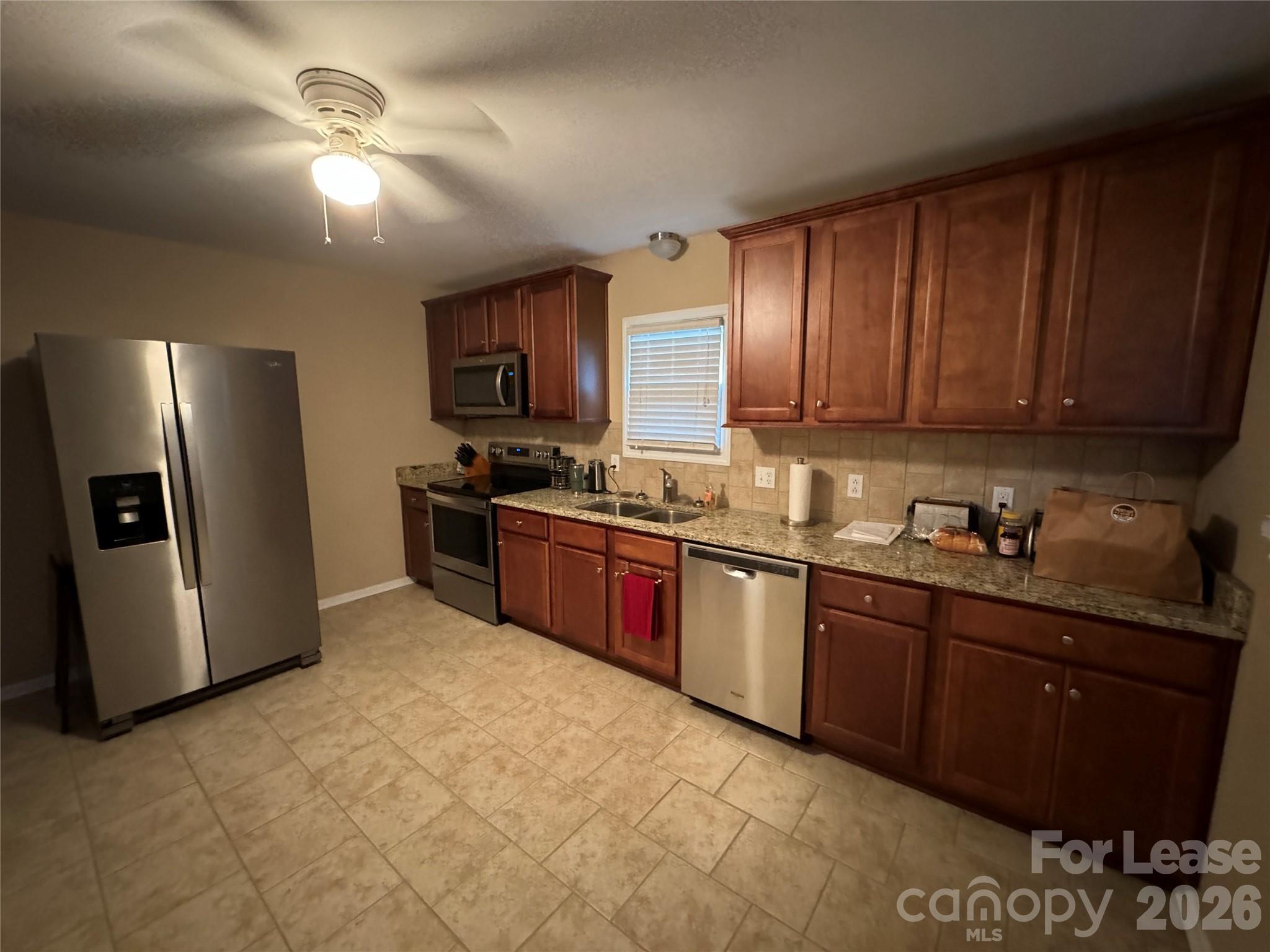 106 N 1st Street Property Photo 6