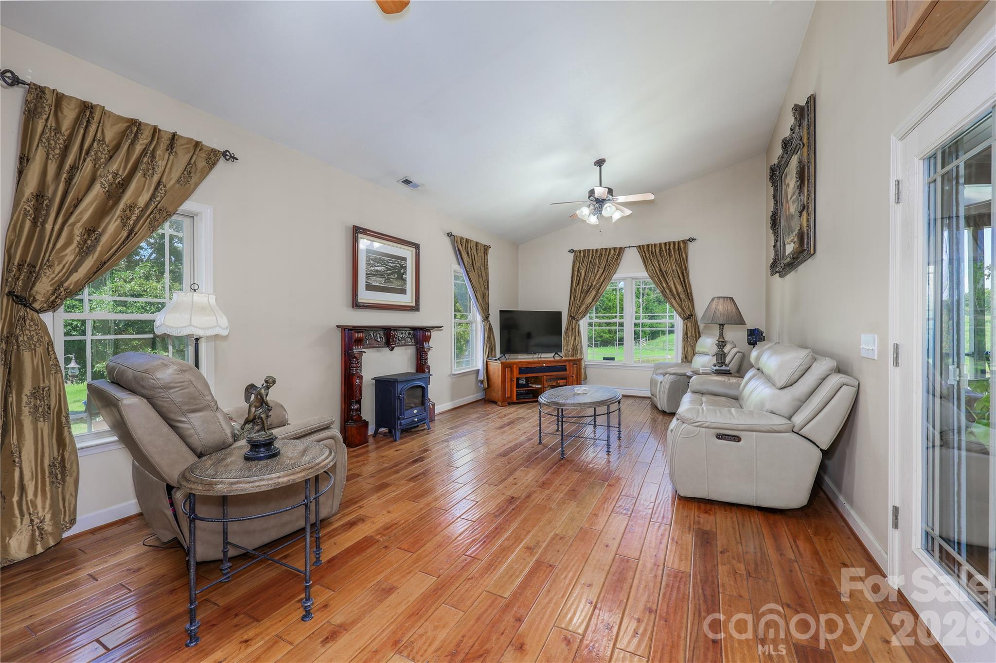 6851 Brantley Gordon Road Property Photo 15