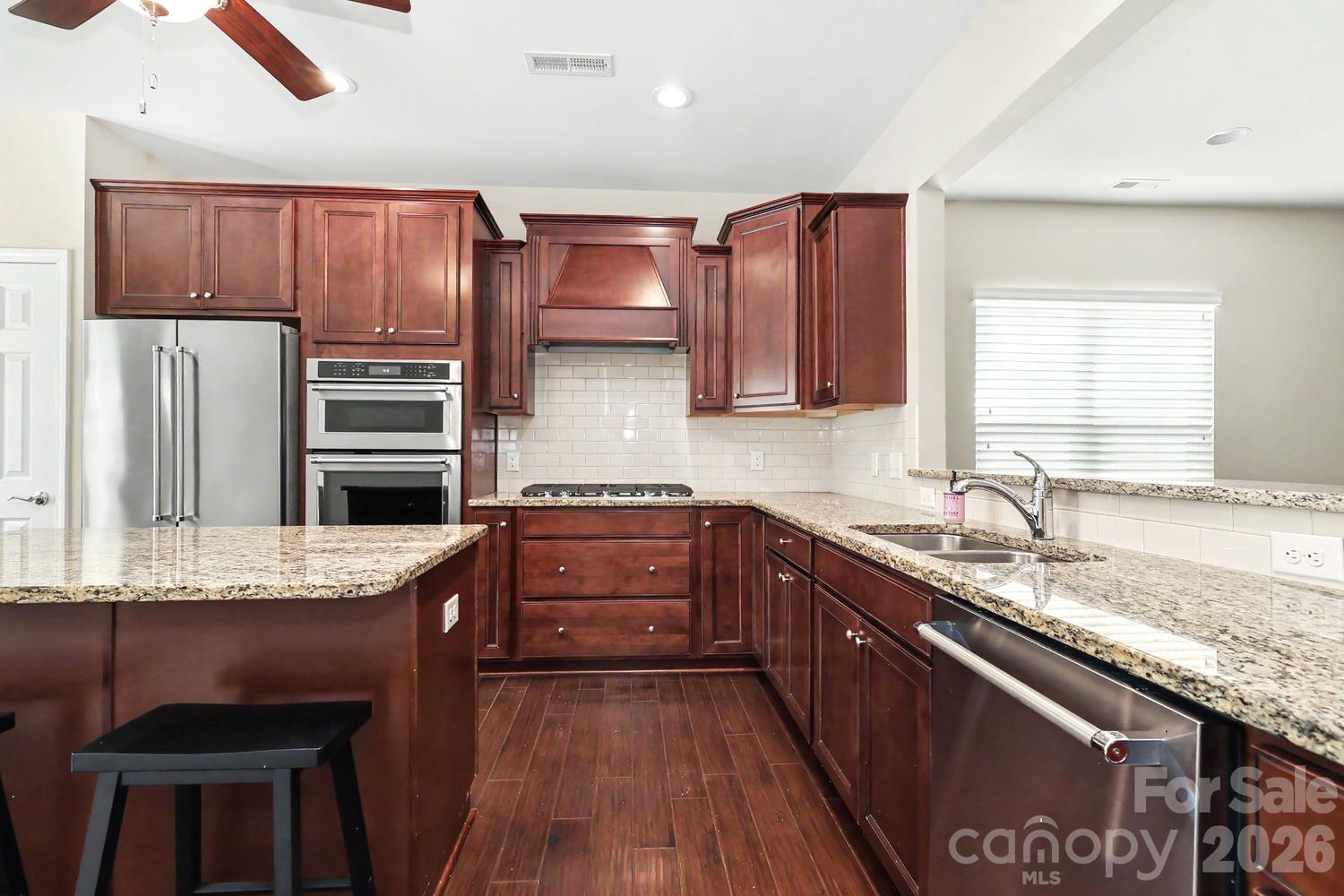 7419 Carolina Jessamine Court Property Photo 6
