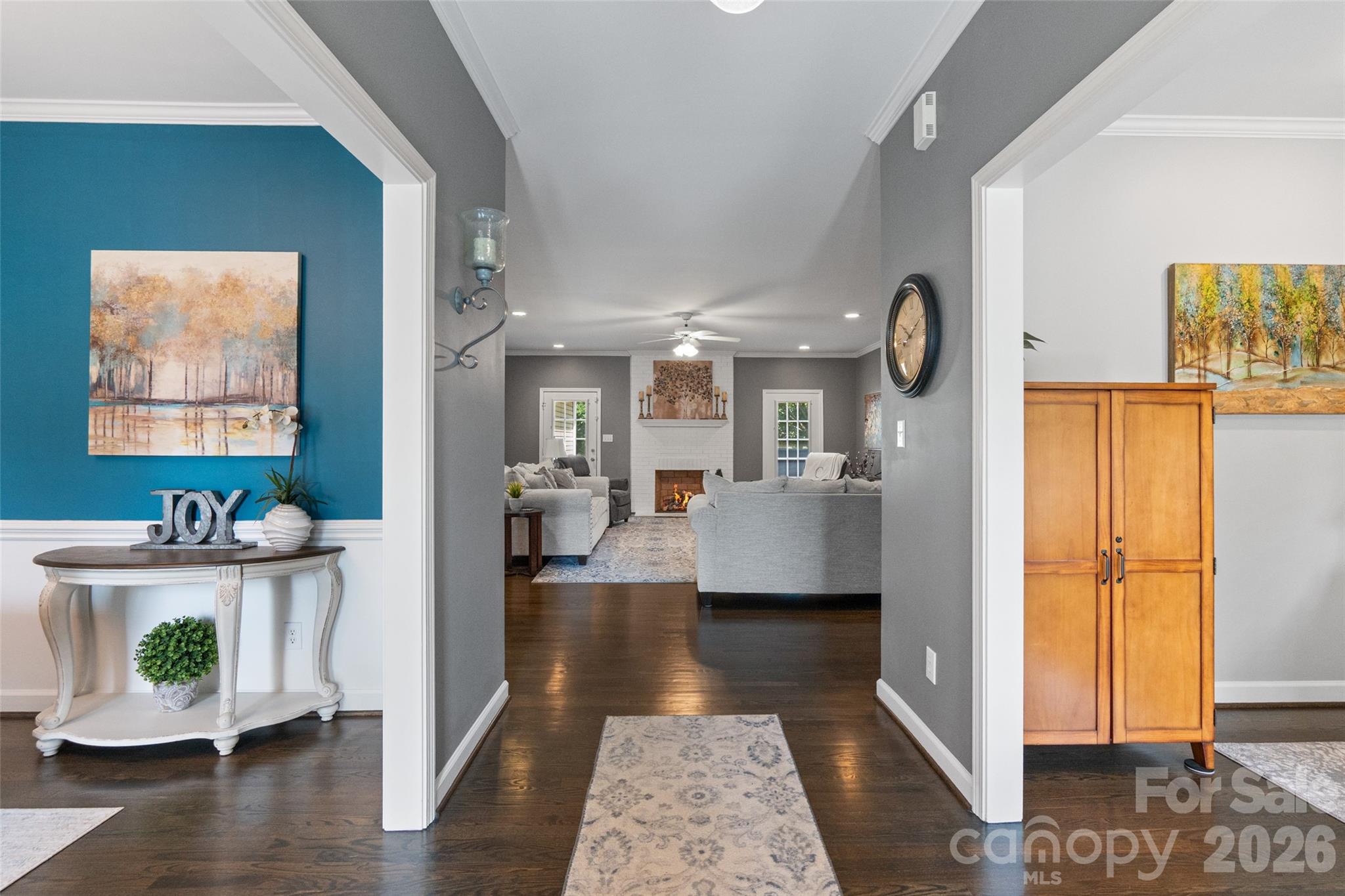 2018 Olde Oxford Court Property Photo 2