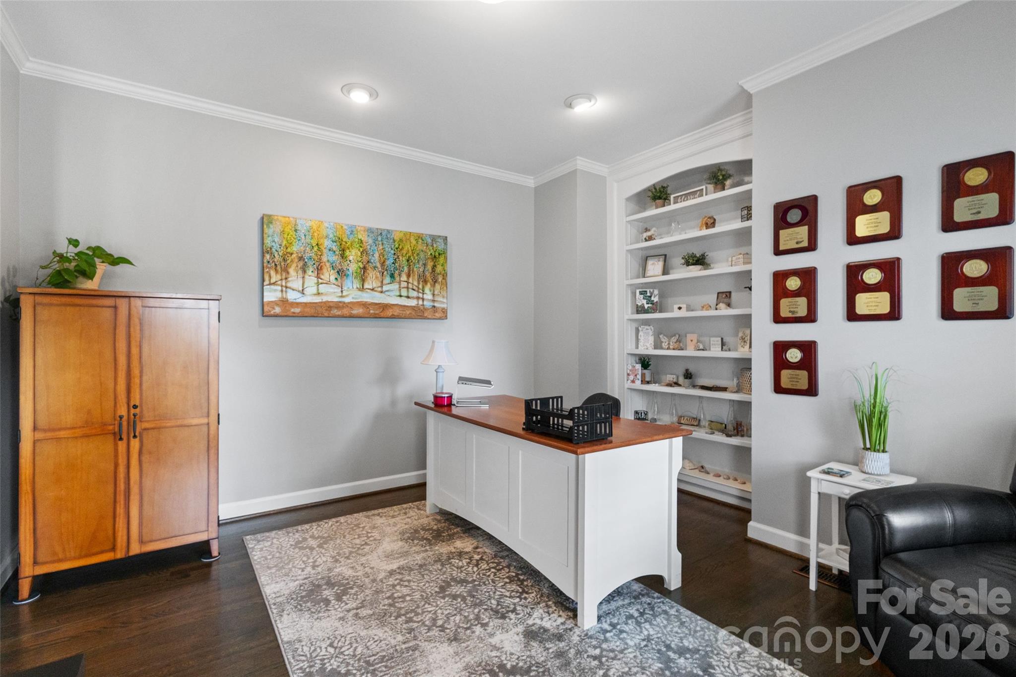 2018 Olde Oxford Court Property Photo 5
