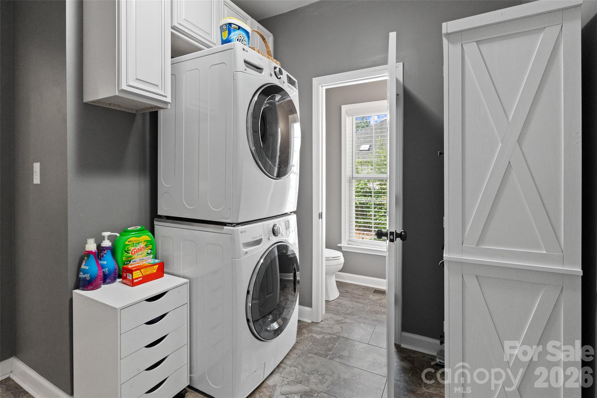 2018 Olde Oxford Court Property Photo 33