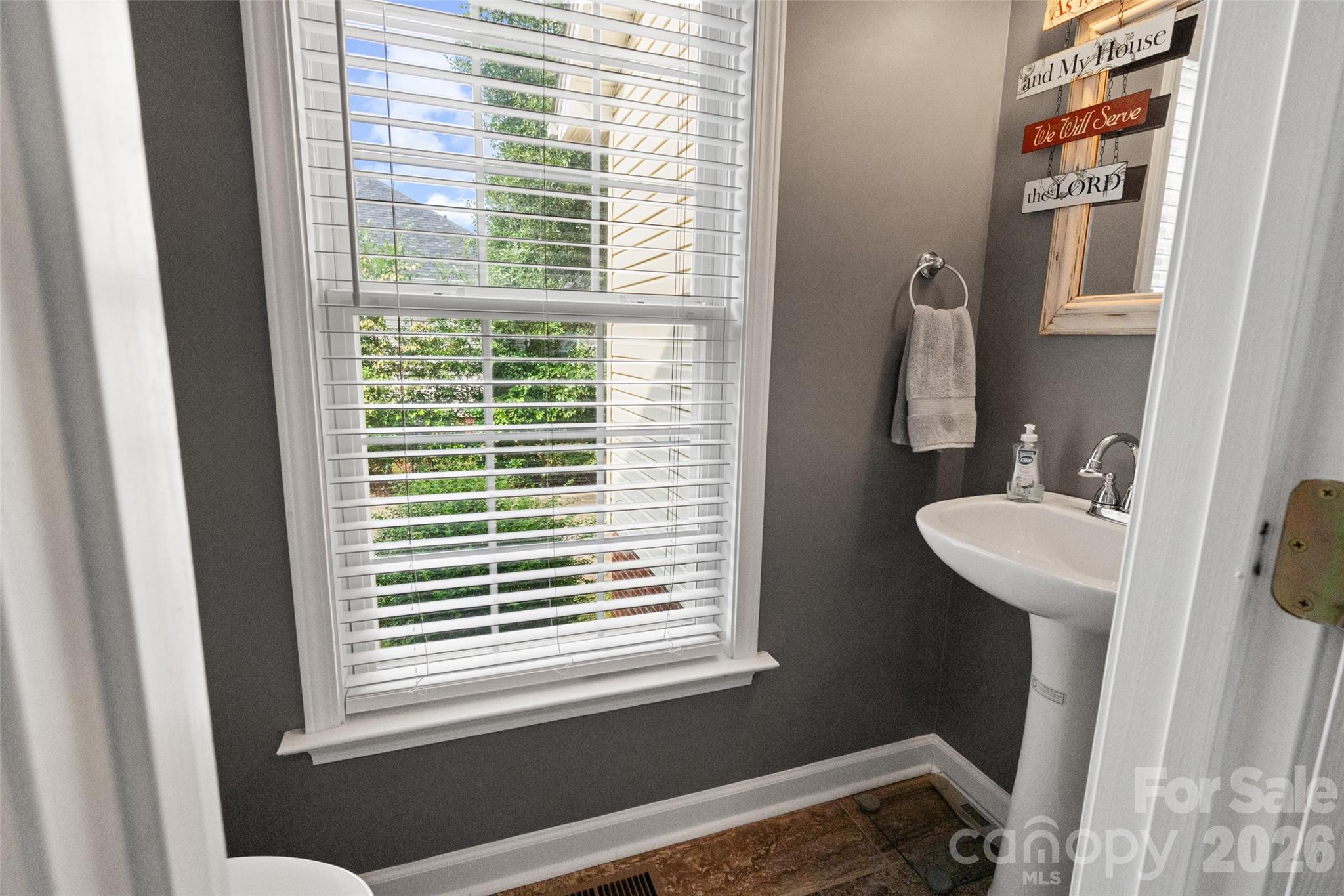 2018 Olde Oxford Court Property Photo 34