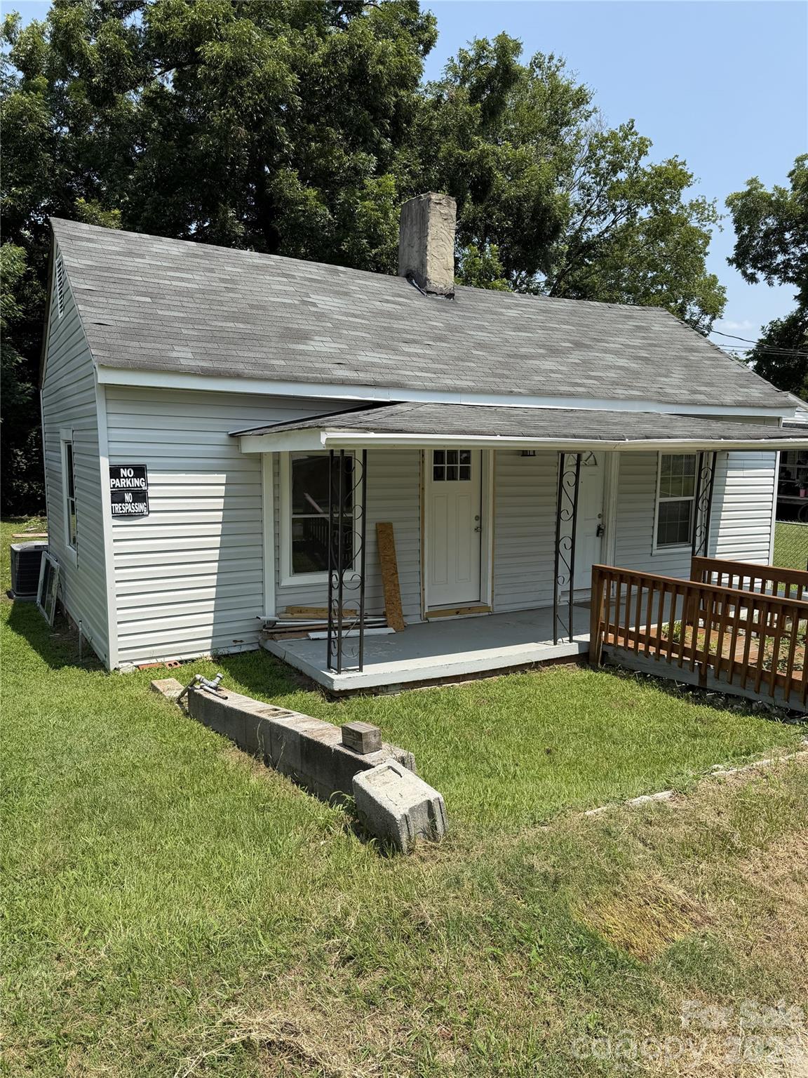 109 Starnes Street Property Photo 2
