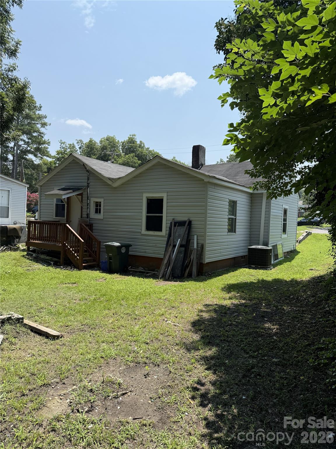 109 Starnes Street Property Photo 3