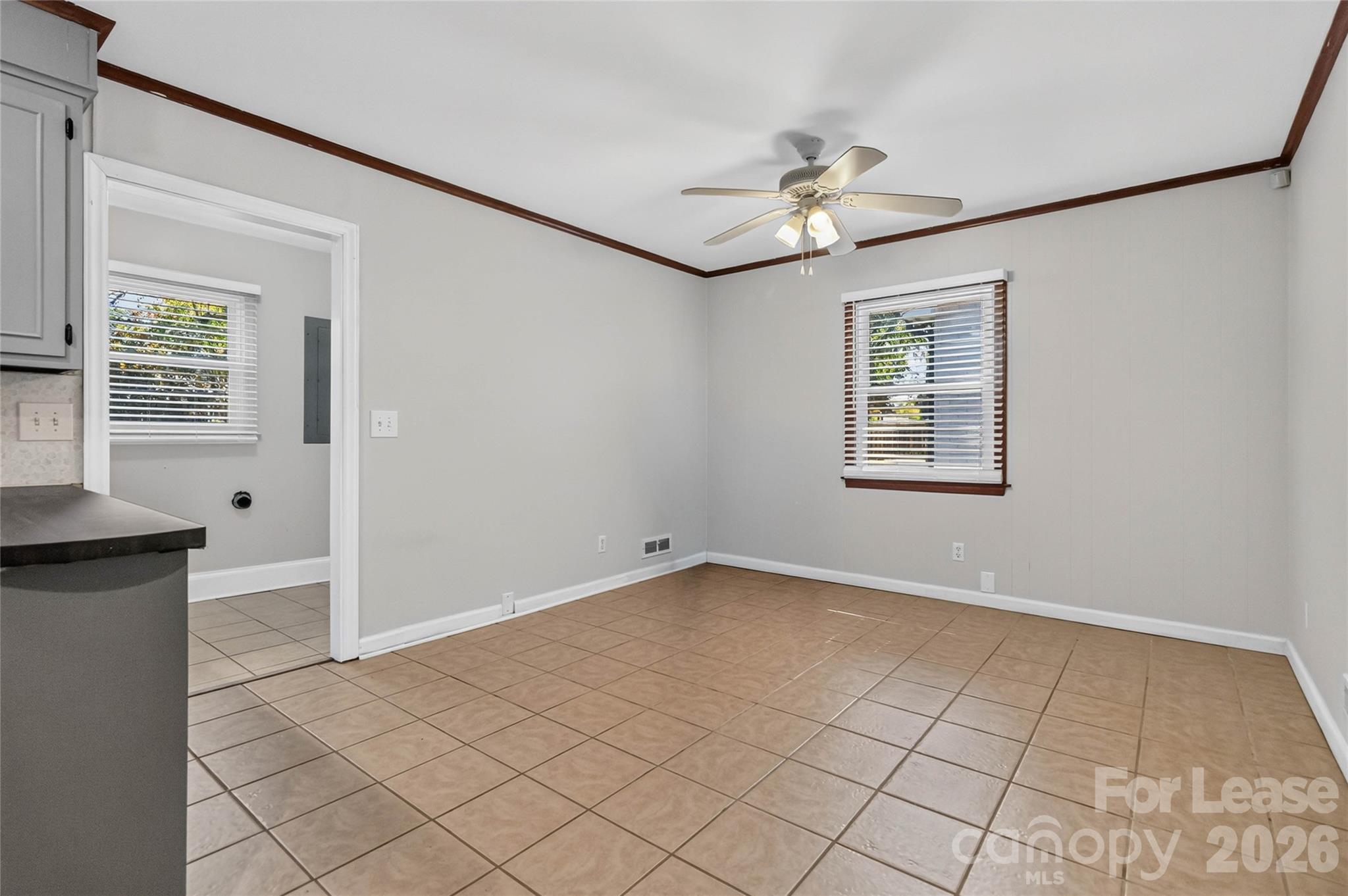 1634 Van Buren Avenue Property Photo 13