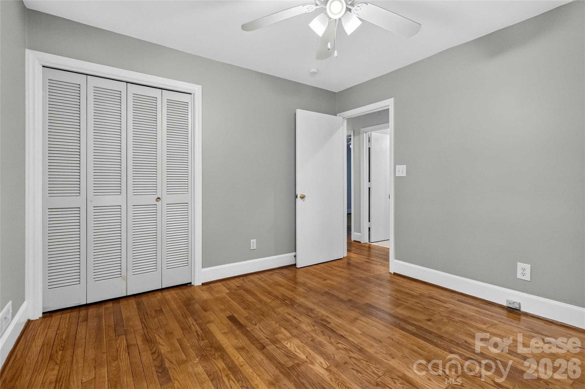 1634 Van Buren Avenue Property Photo 16