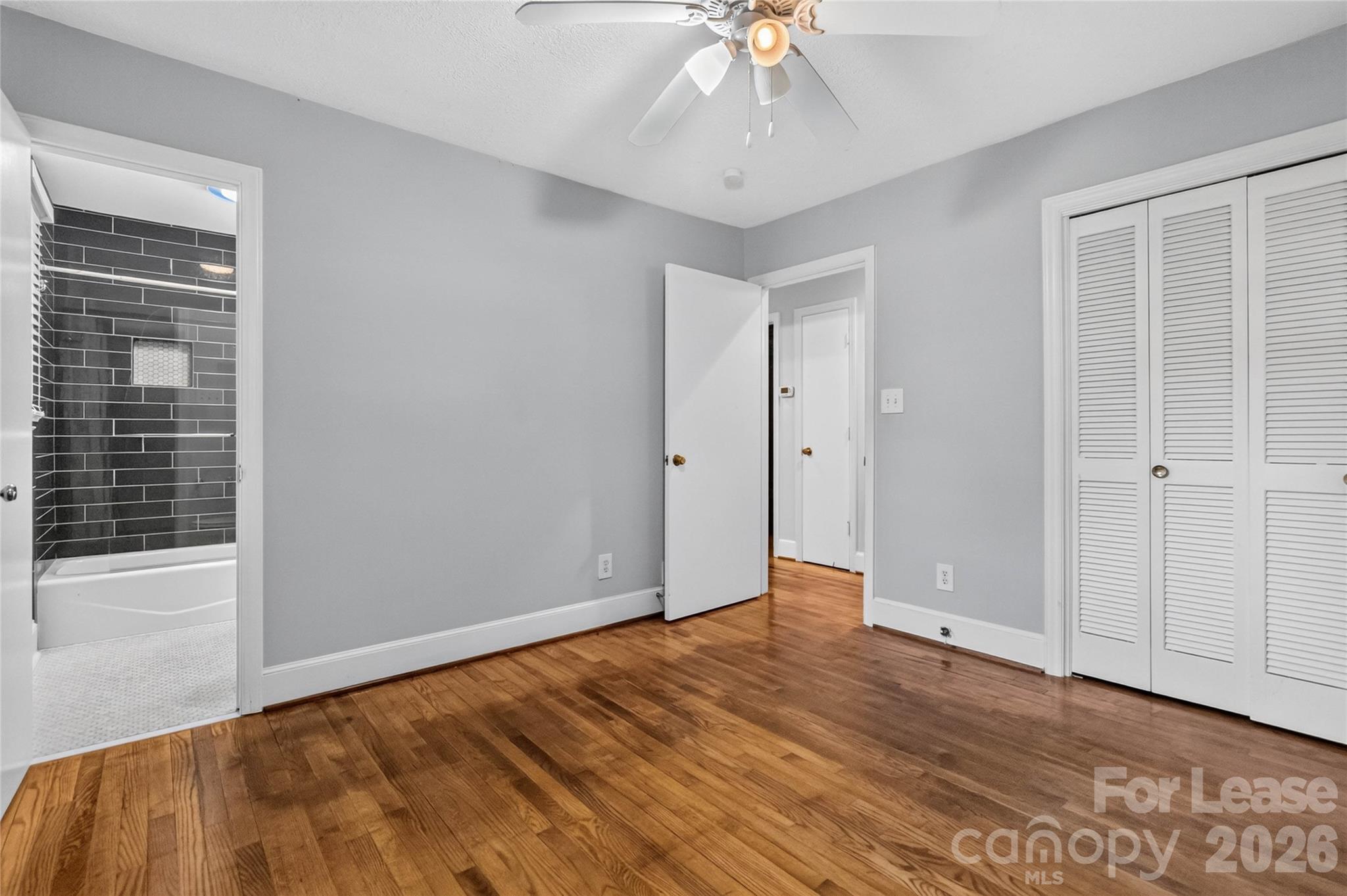 1634 Van Buren Avenue Property Photo 20